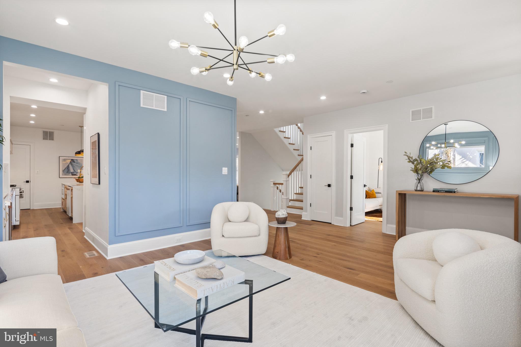 NORTH CLEVELAND PARK - Residential