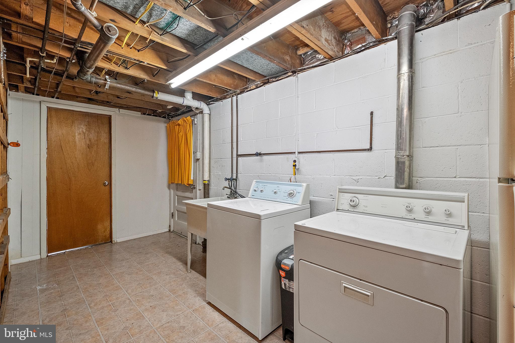 FERNDALE FARMS - Residential