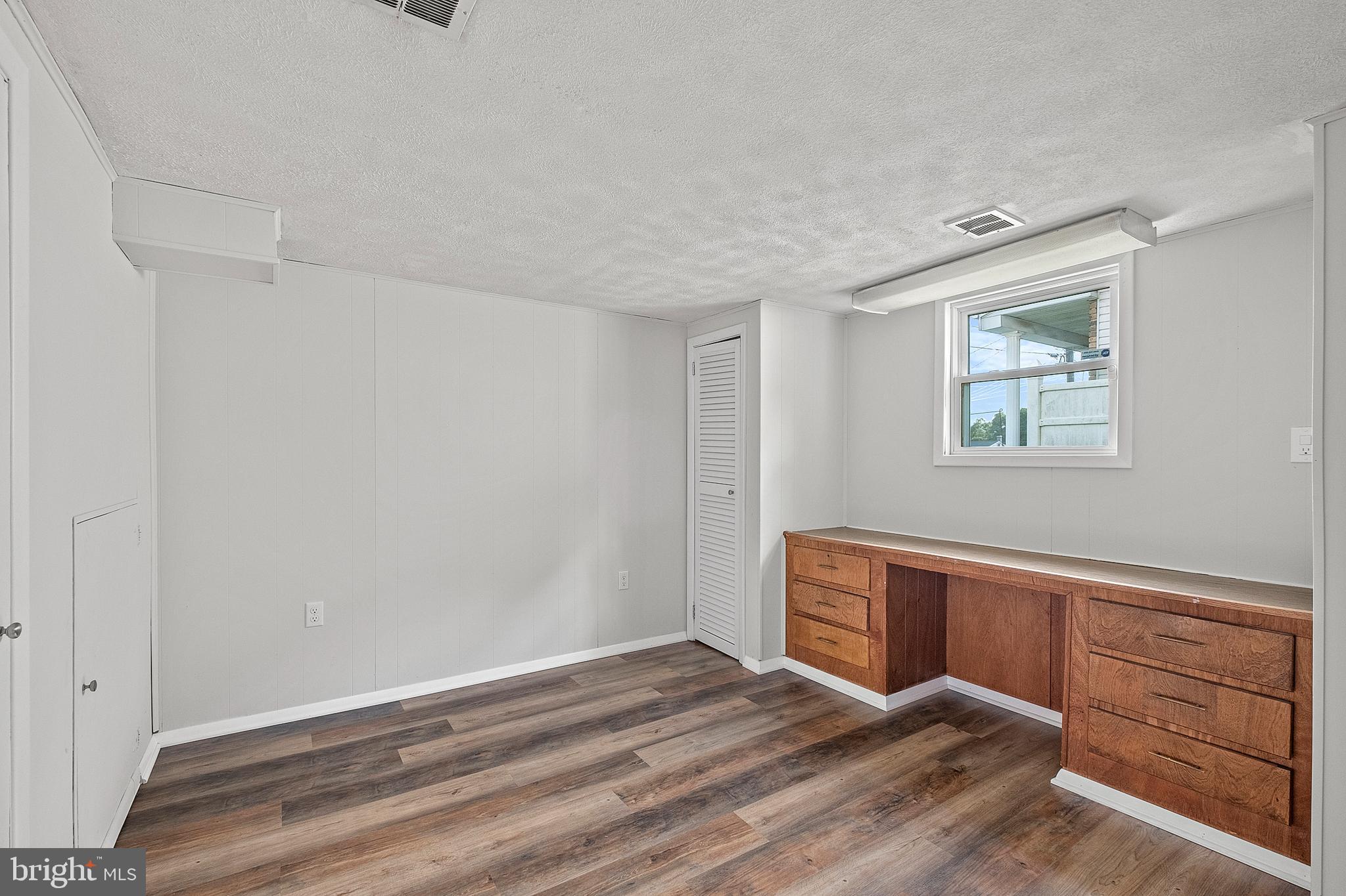 FERNDALE FARMS - Residential