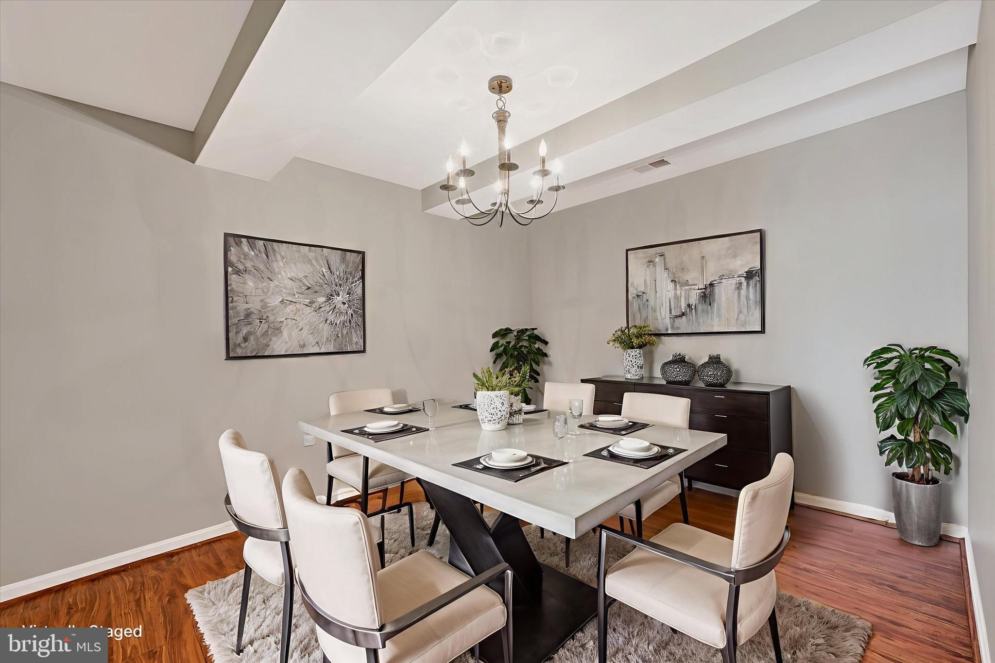 ROUNDWOOD RIDGE - Residential