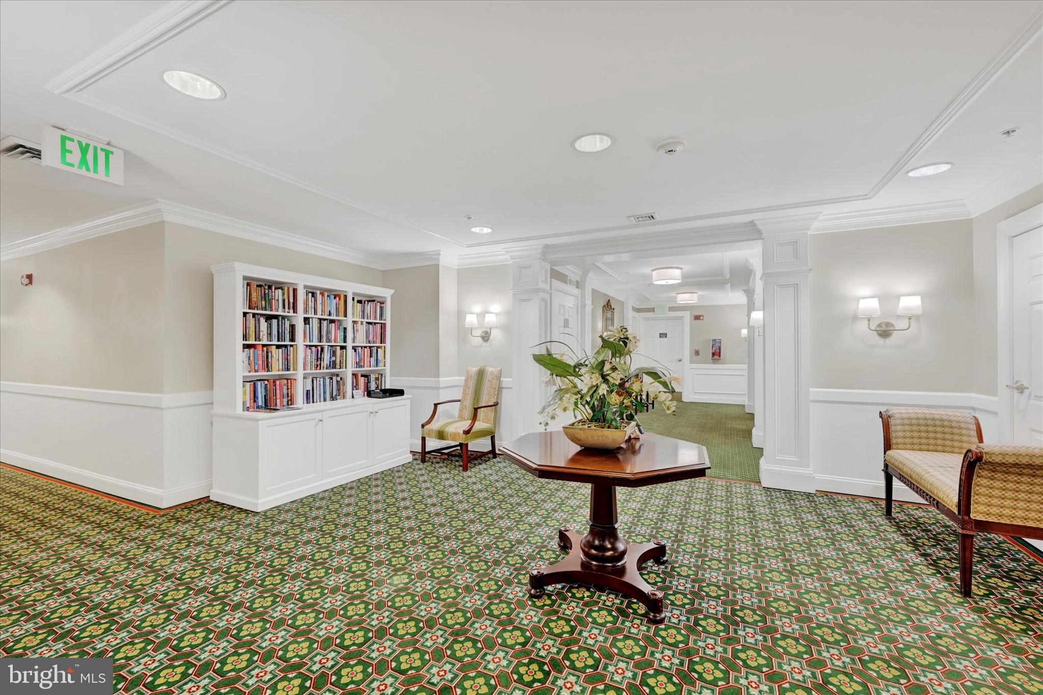 ROUNDWOOD RIDGE - Residential