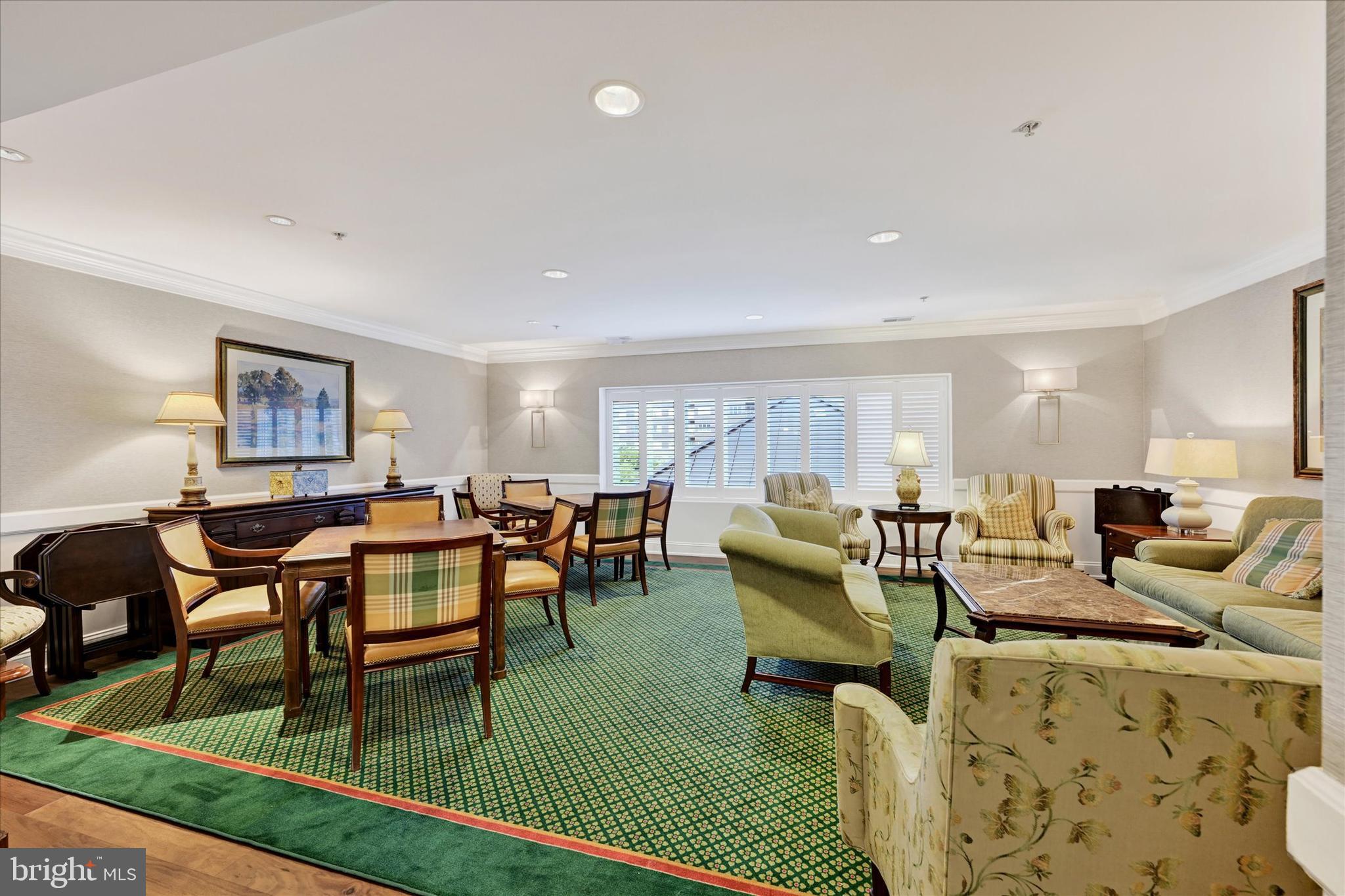 ROUNDWOOD RIDGE - Residential