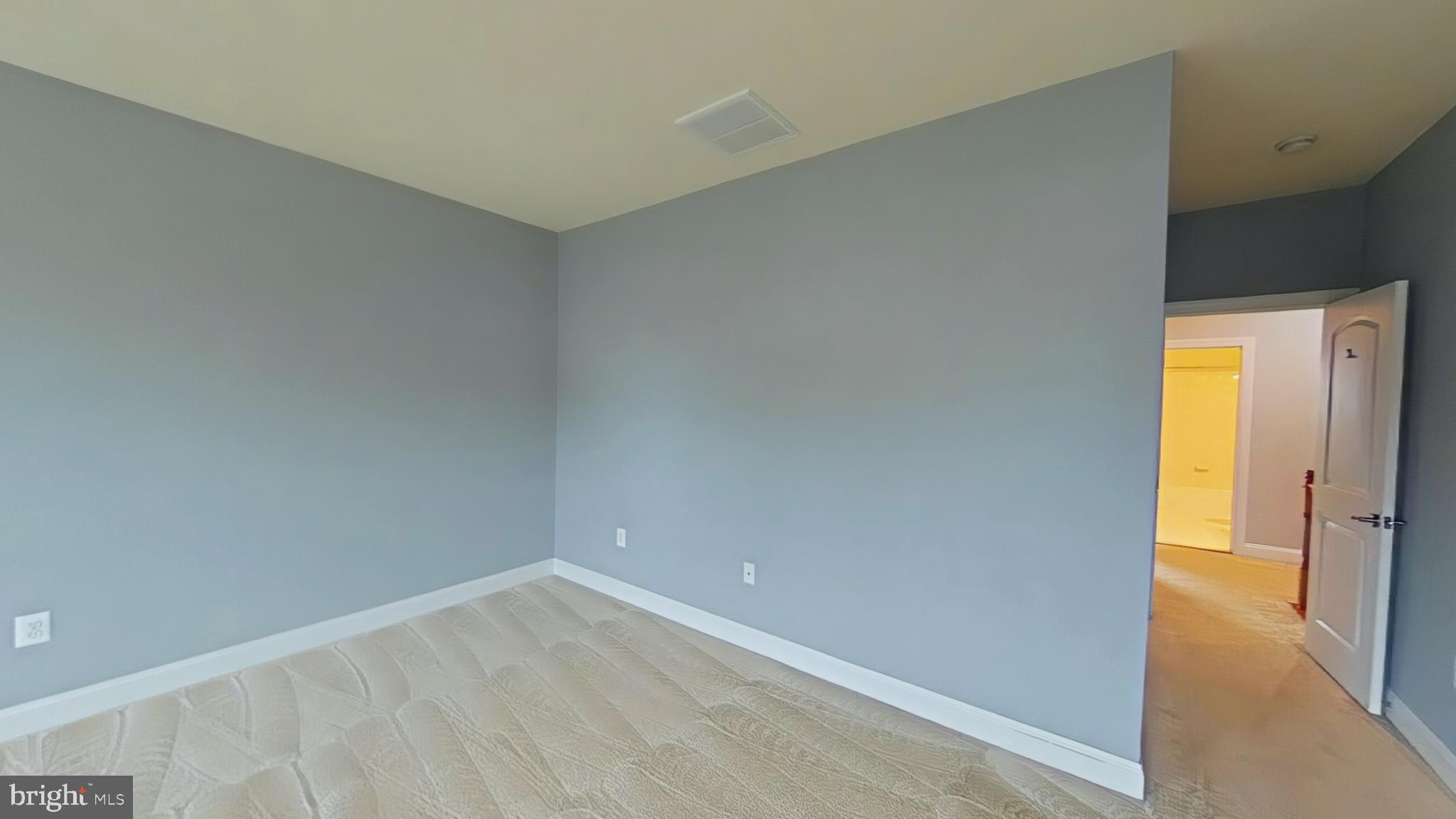 PORT POTOMAC - Residential