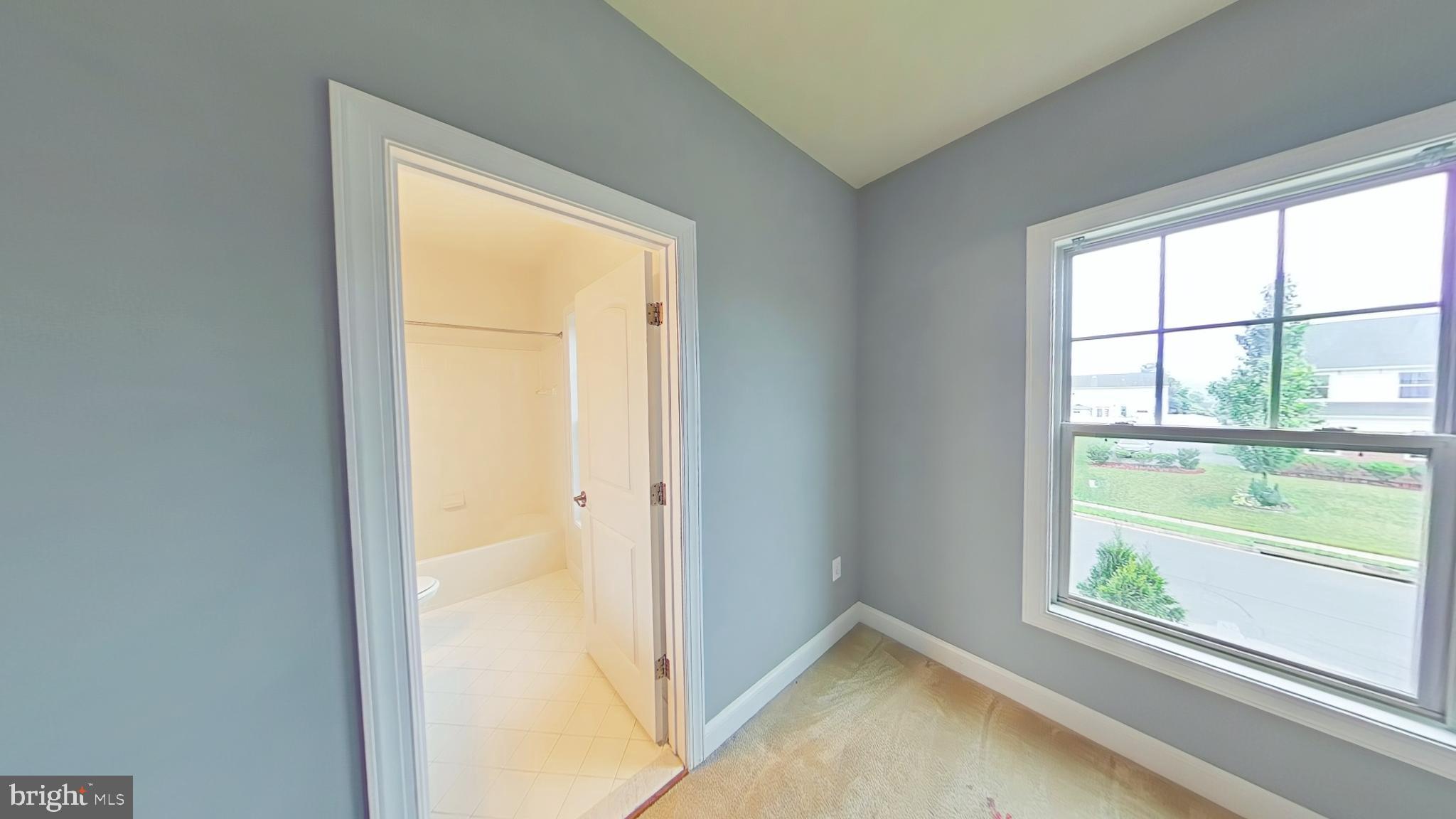 PORT POTOMAC - Residential