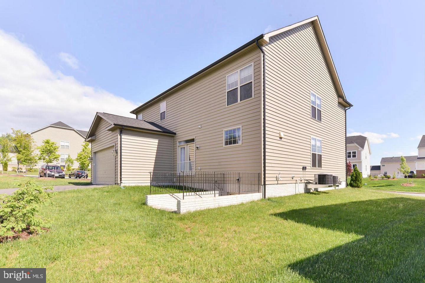 PORT POTOMAC - Residential