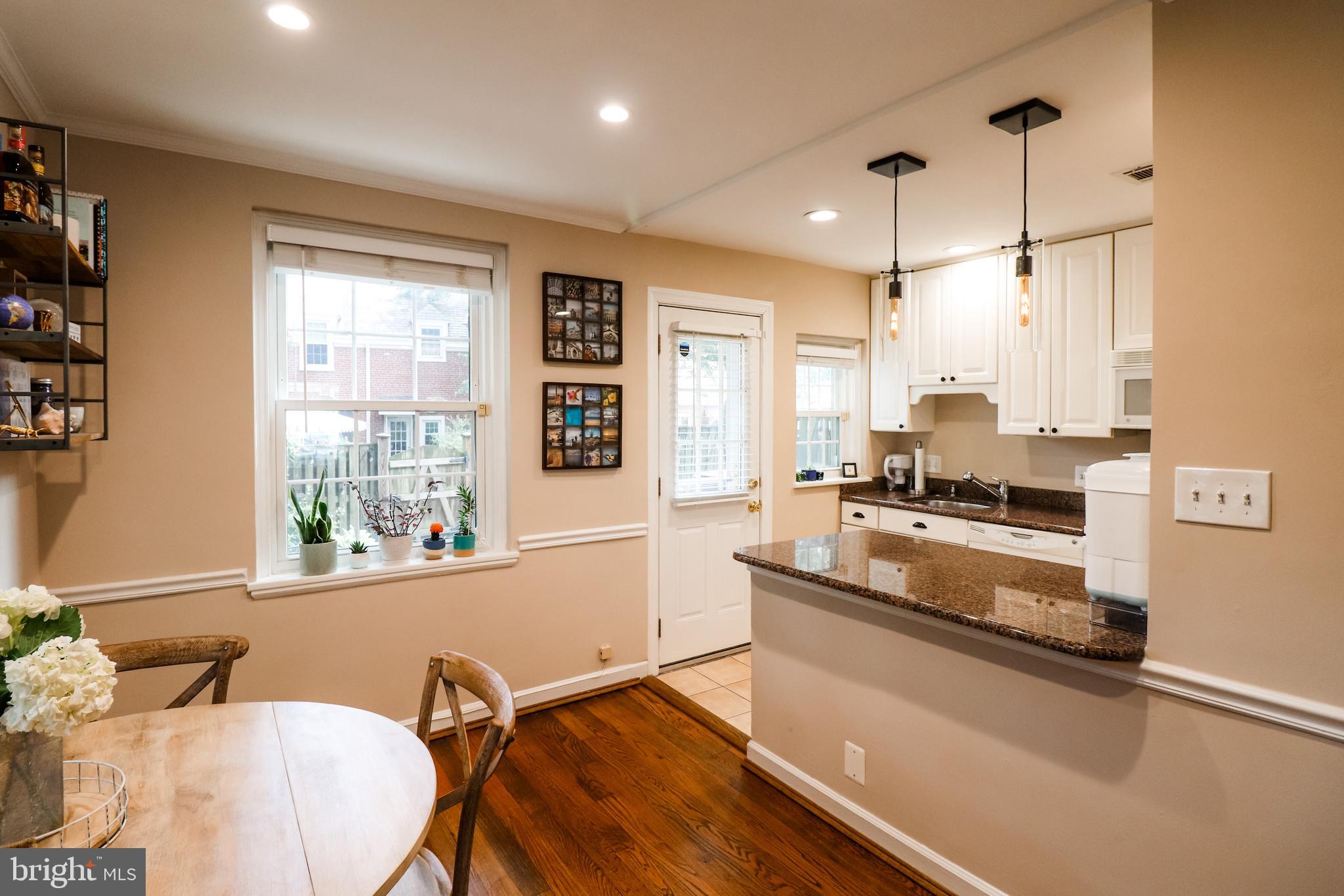 FAIRLINGTON ARBORS - Residential Lease