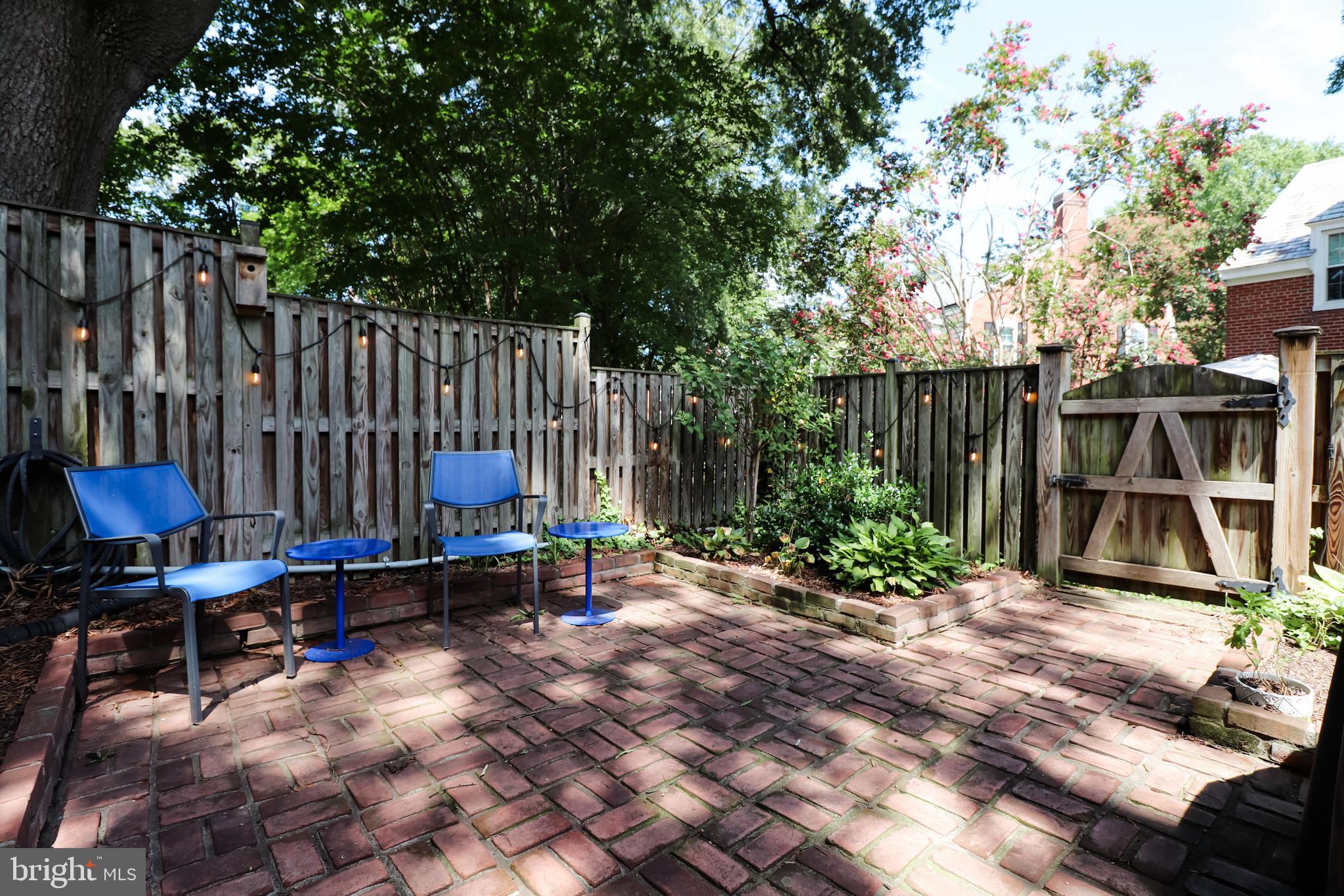 FAIRLINGTON ARBORS - Residential Lease