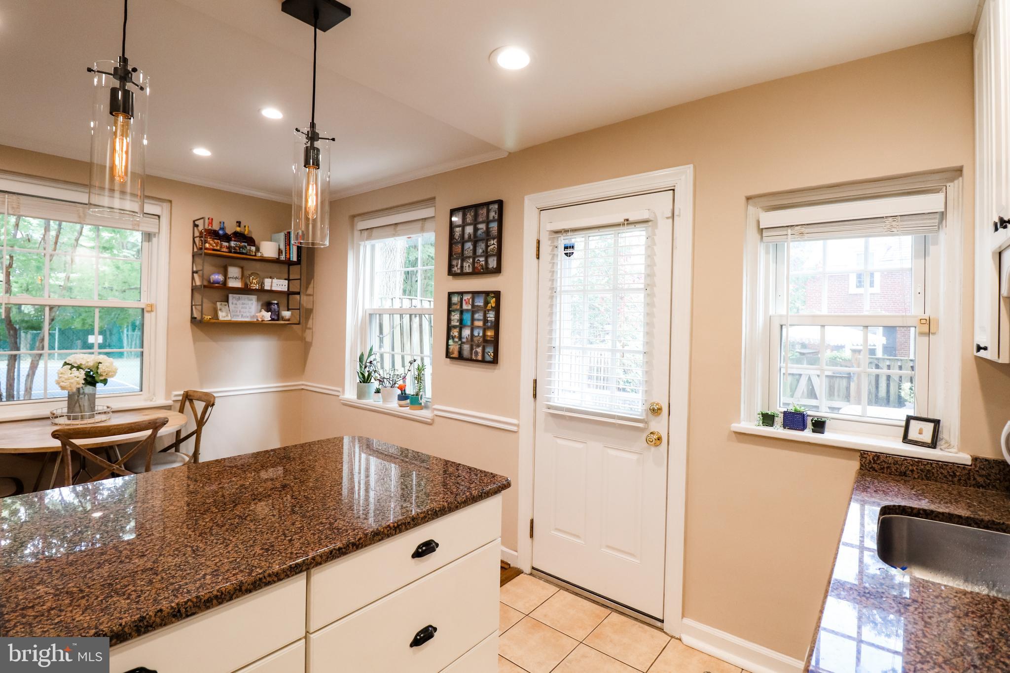 FAIRLINGTON ARBORS - Residential Lease