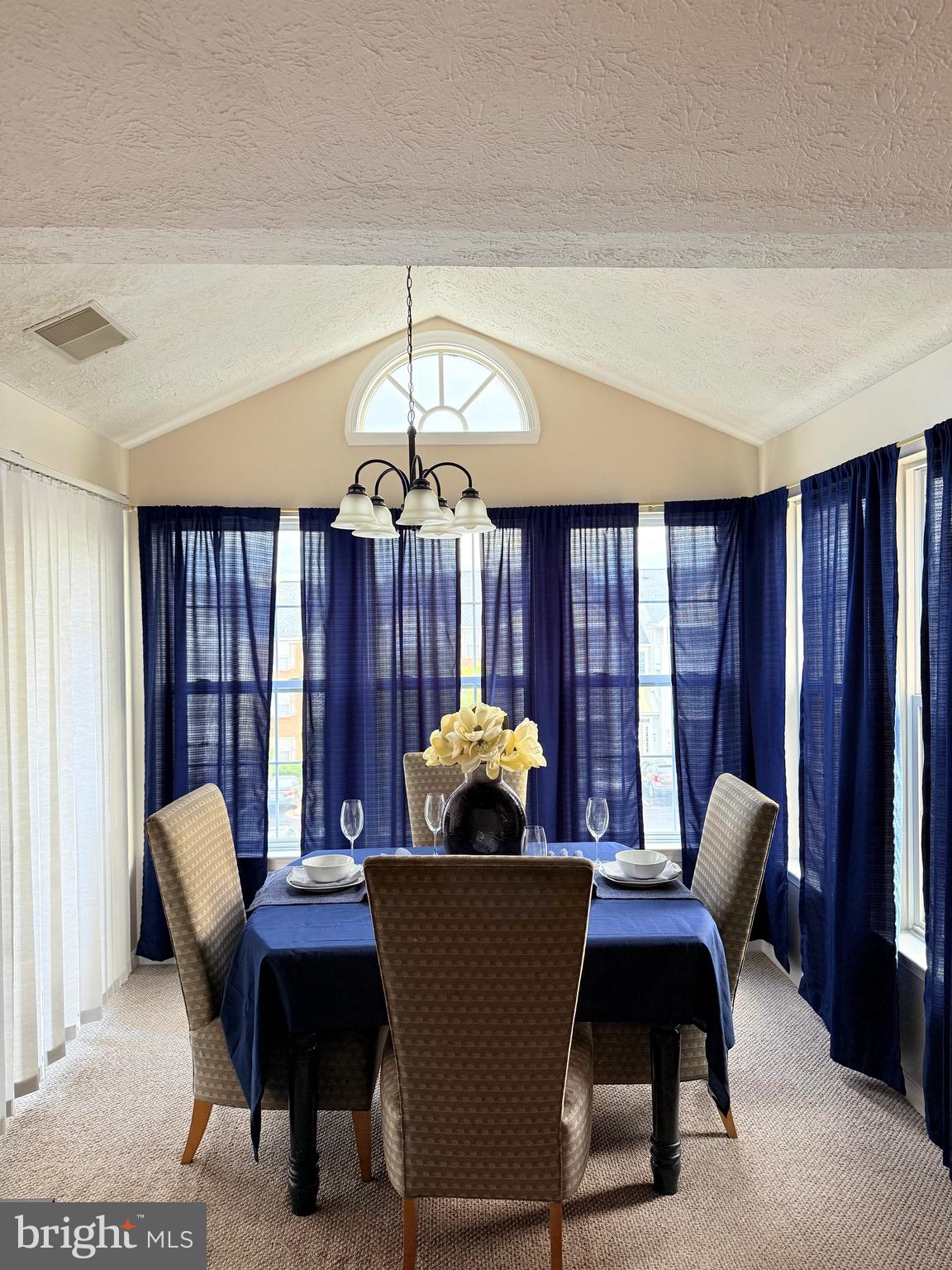 PINEY ORCHARD - Residential