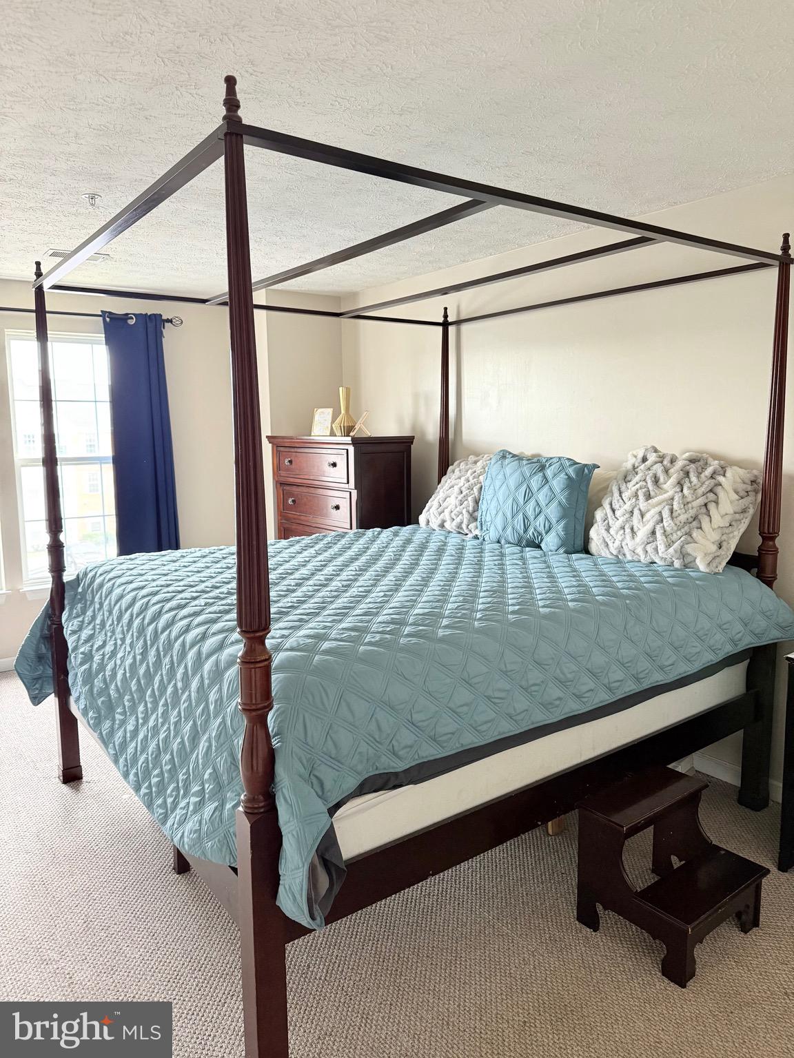 PINEY ORCHARD - Residential