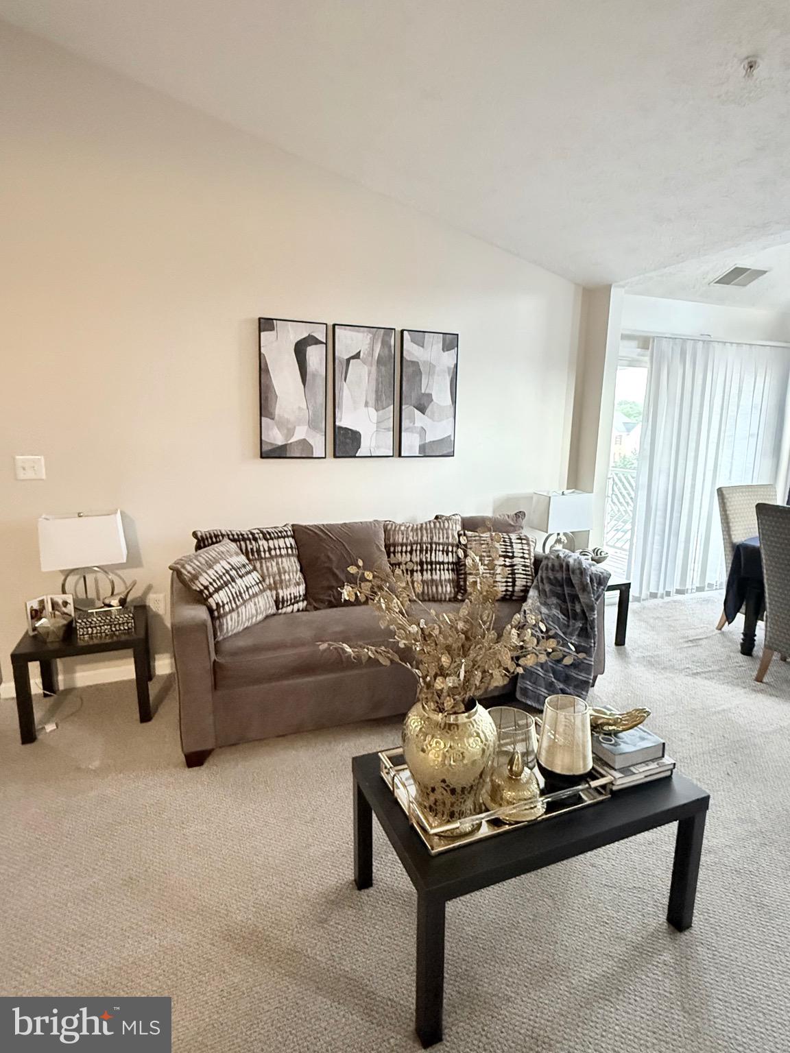 PINEY ORCHARD - Residential