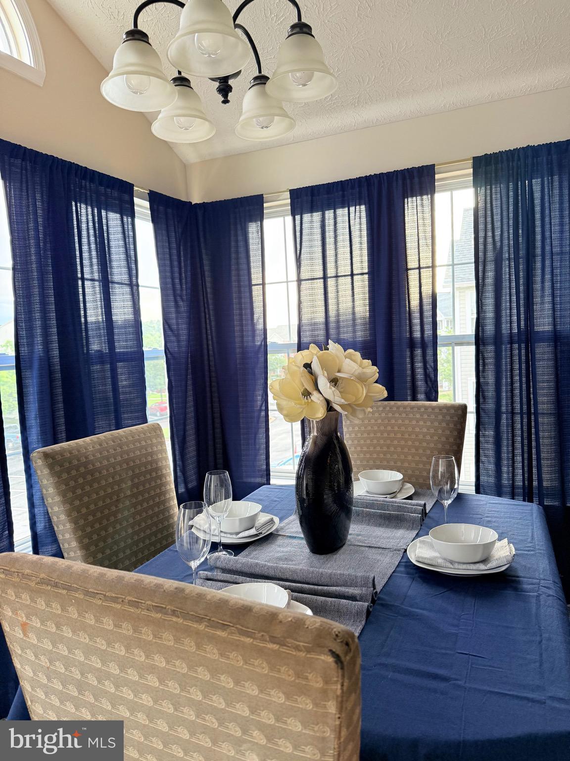 PINEY ORCHARD - Residential