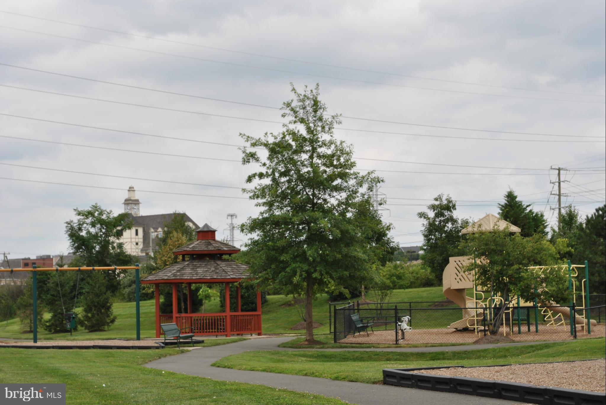 COPPERMINE CROSSING - Residential Lease