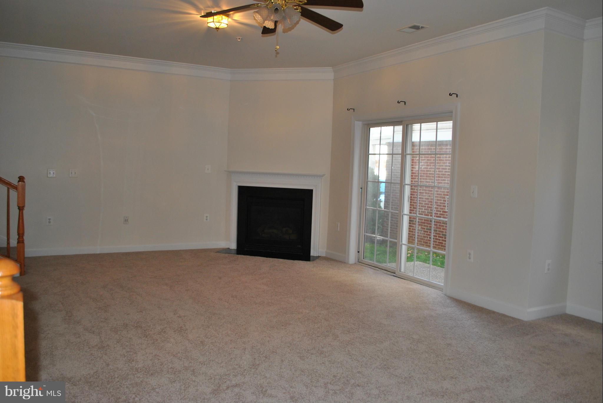 COPPERMINE CROSSING - Residential Lease