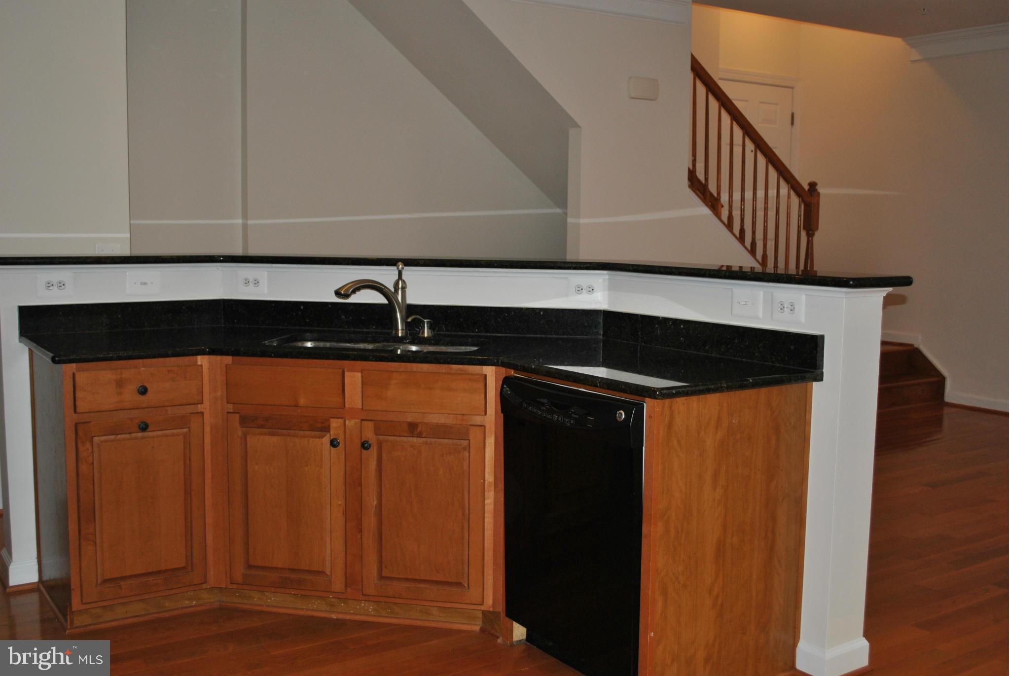 COPPERMINE CROSSING - Residential Lease