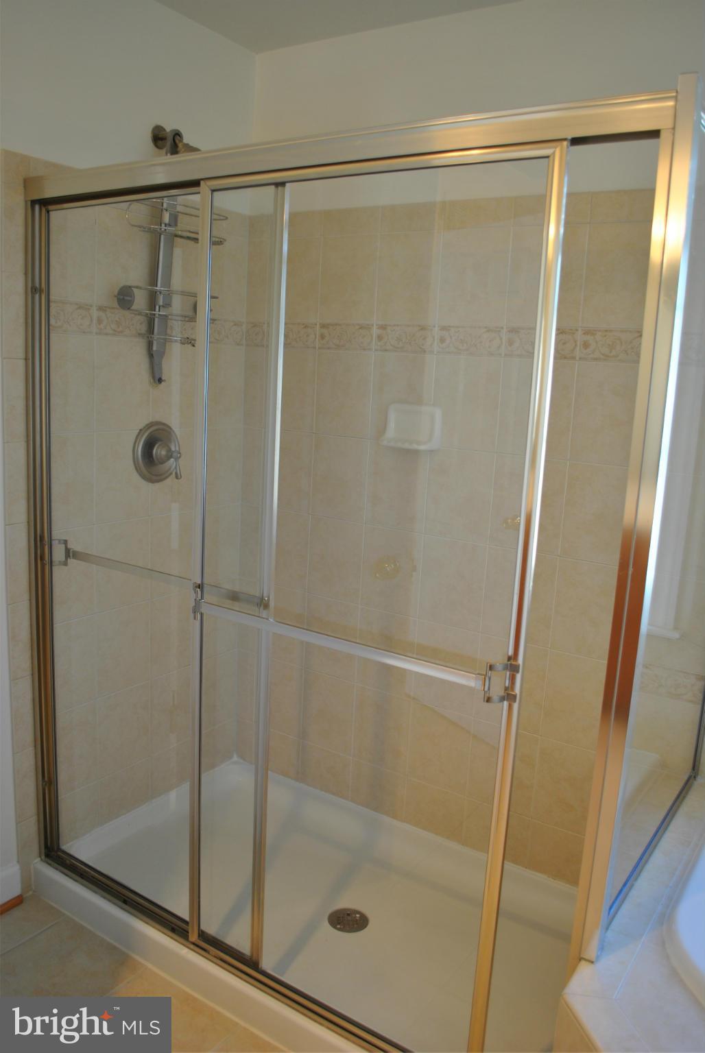 COPPERMINE CROSSING - Residential Lease