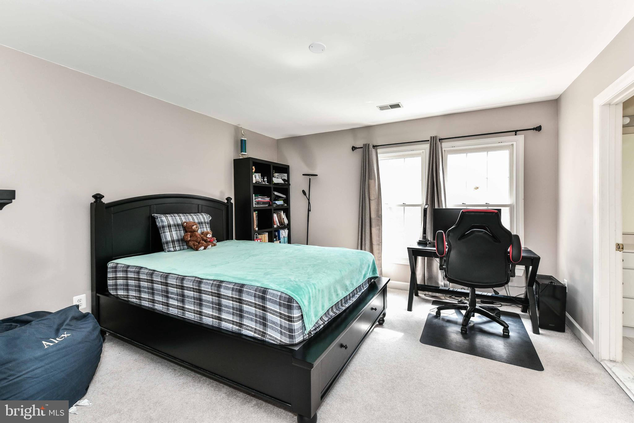 LAMBIANCE OF MCLEAN - Residential Lease