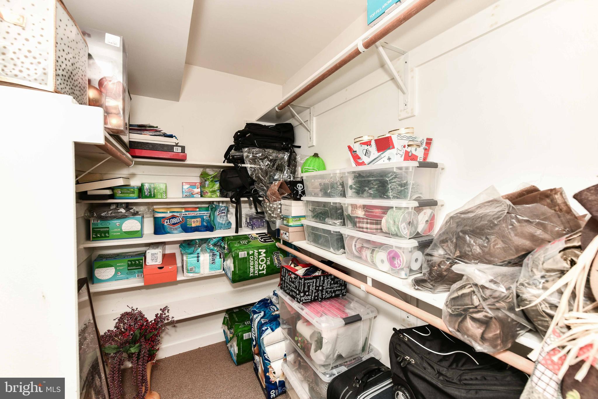 LAMBIANCE OF MCLEAN - Residential Lease