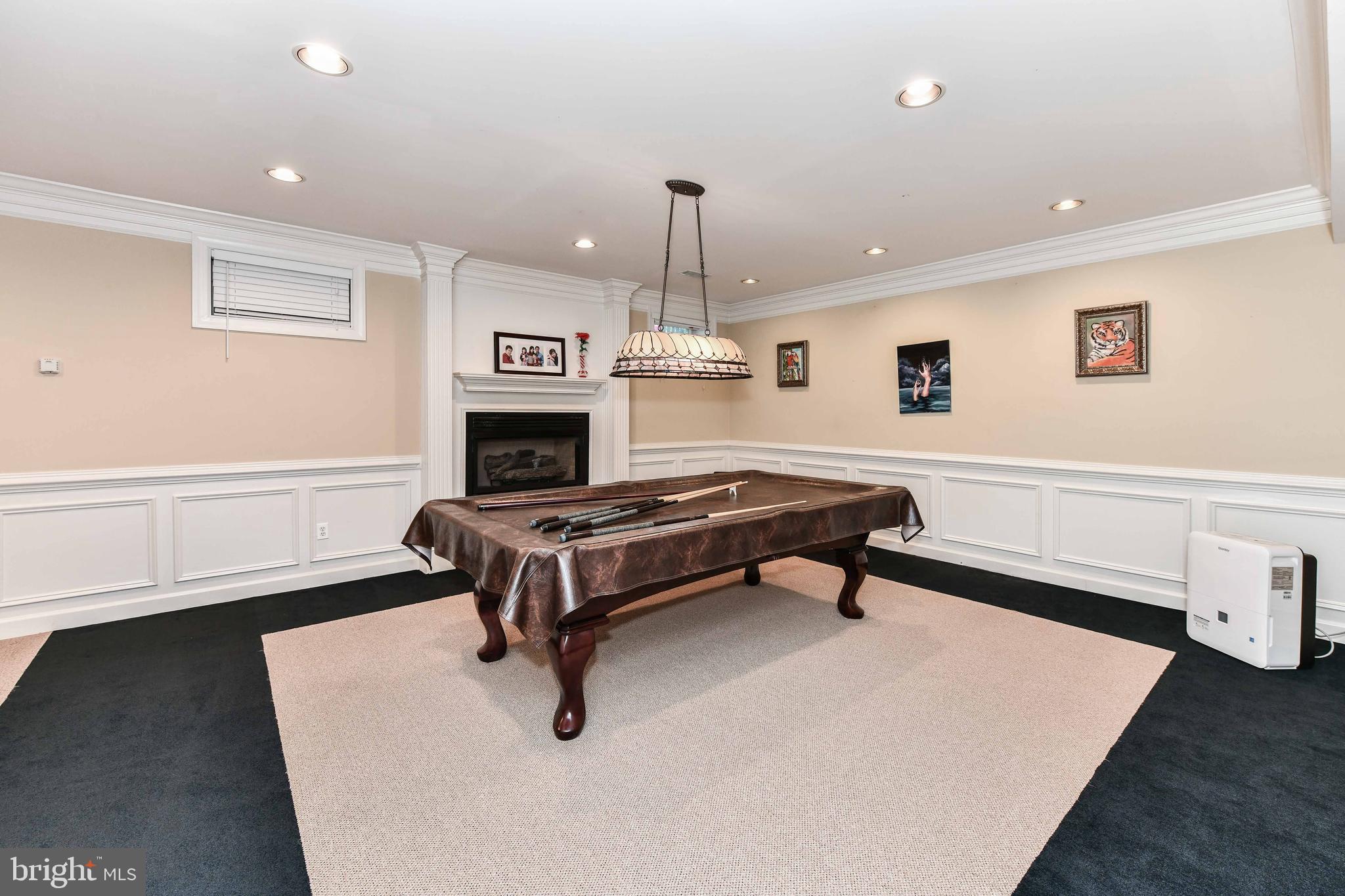 LAMBIANCE OF MCLEAN - Residential Lease