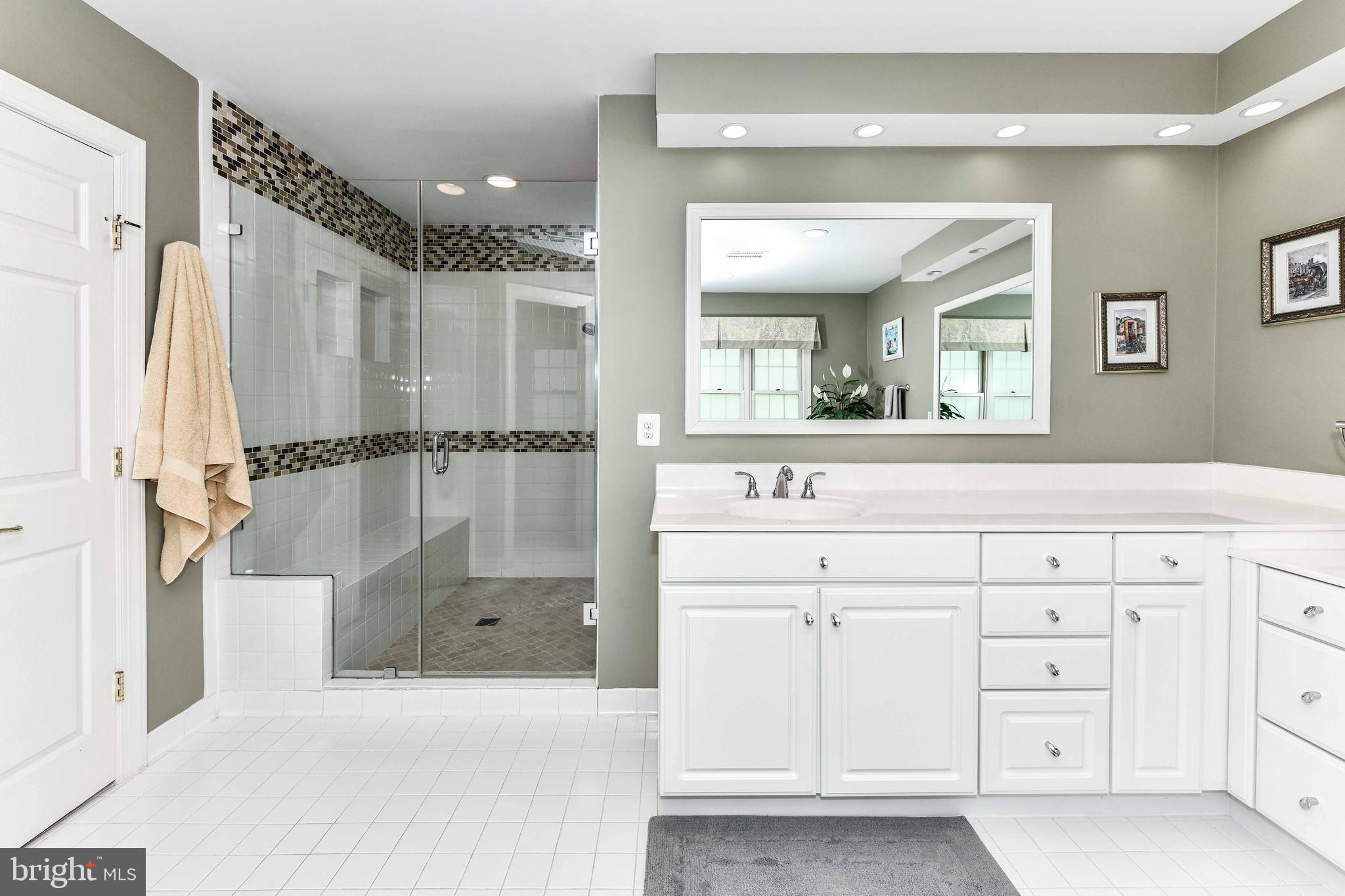 LAMBIANCE OF MCLEAN - Residential Lease