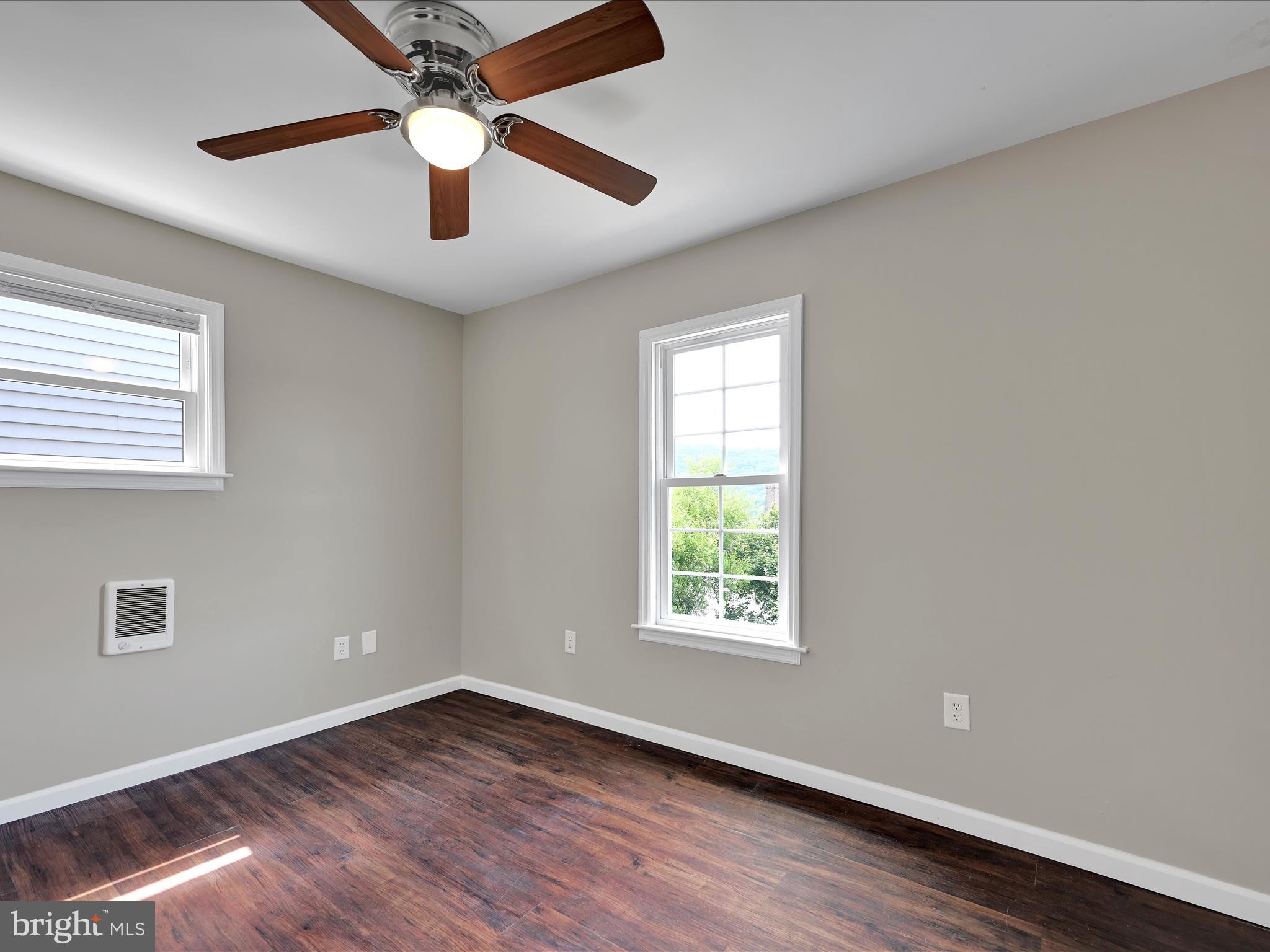 SCHUYLKILL HAVEN - Residential