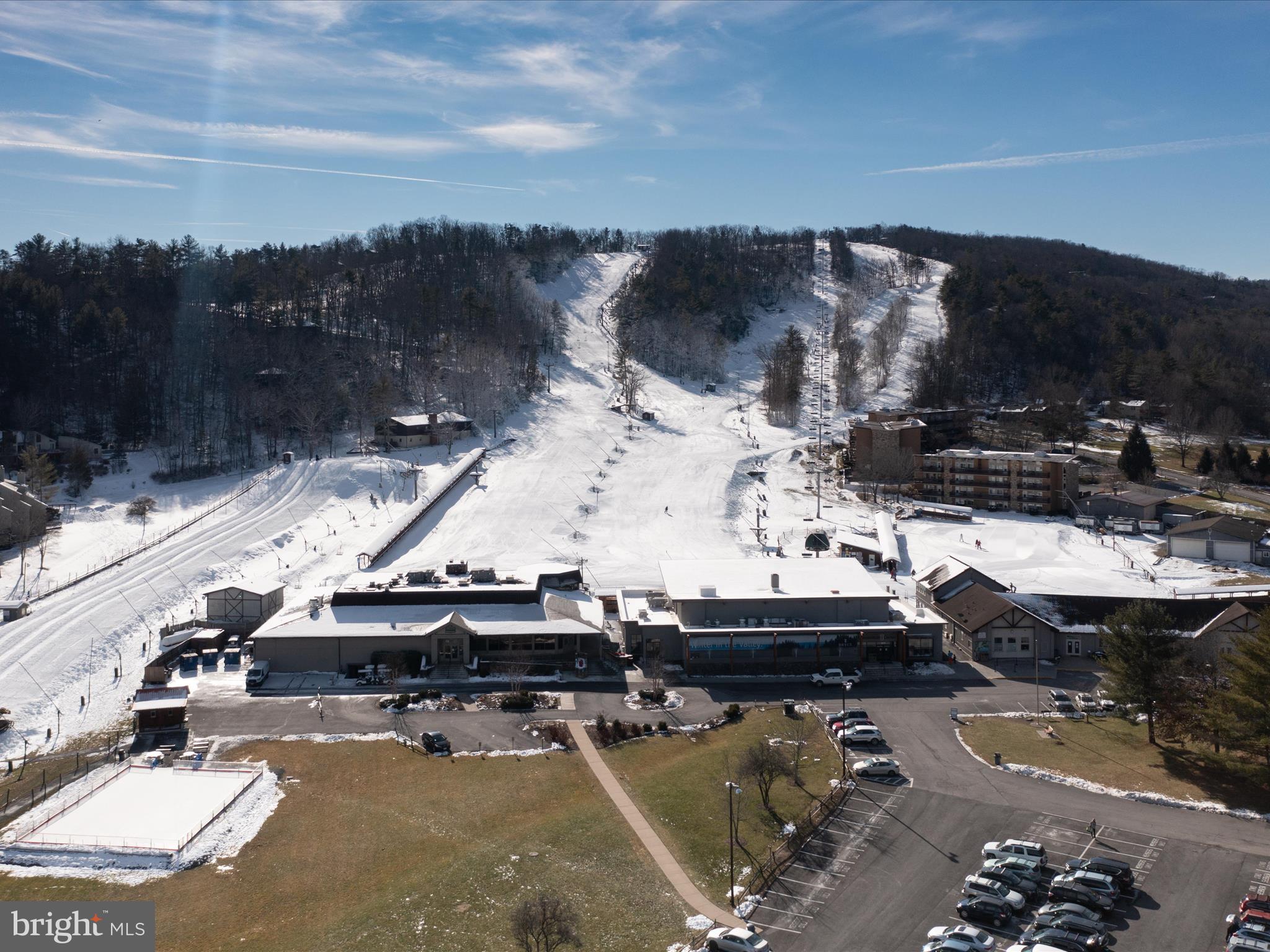 LAKEVIEW PEDESTAL HOMES - Residential