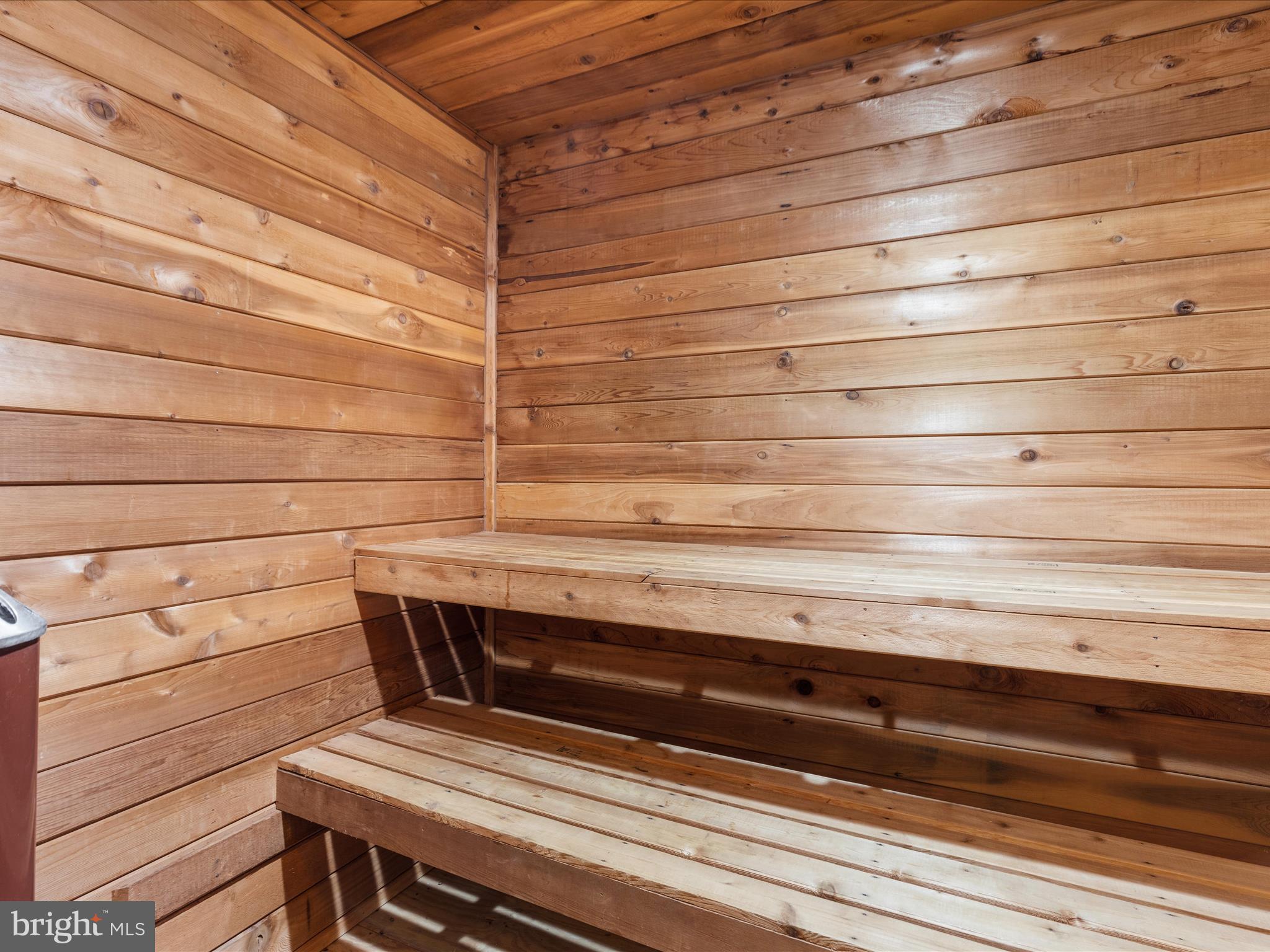 LAKEVIEW PEDESTAL HOMES - Residential