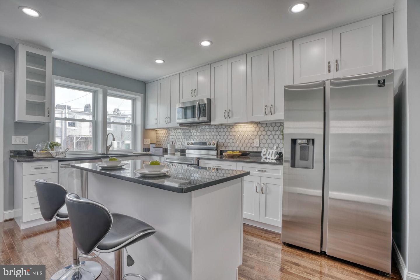 BALTIMORE HIGHLANDS - Residential Lease