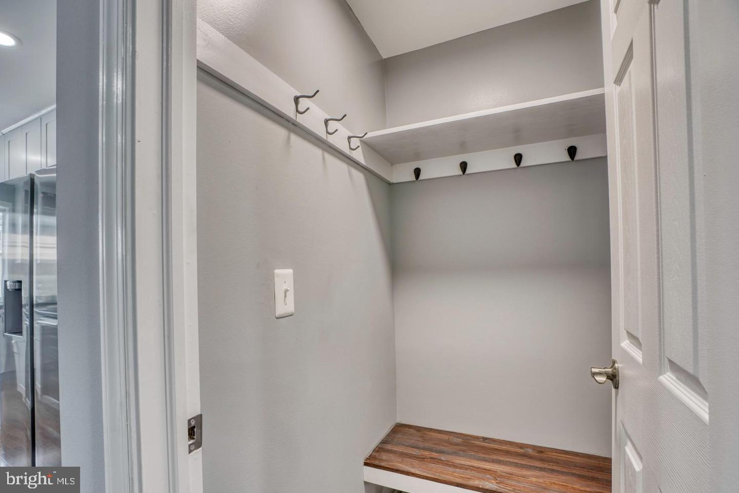 BALTIMORE HIGHLANDS - Residential Lease