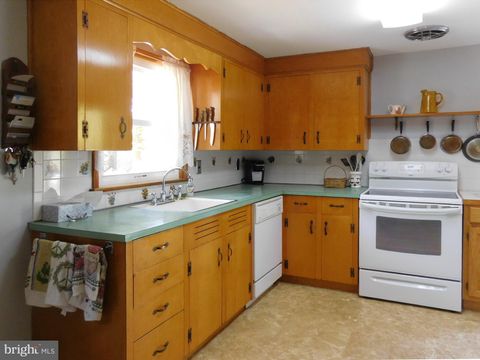 Tiny photo for 910 Hubbs Street, DELRAN, NJ 08075 (MLS # NJBL2112078)