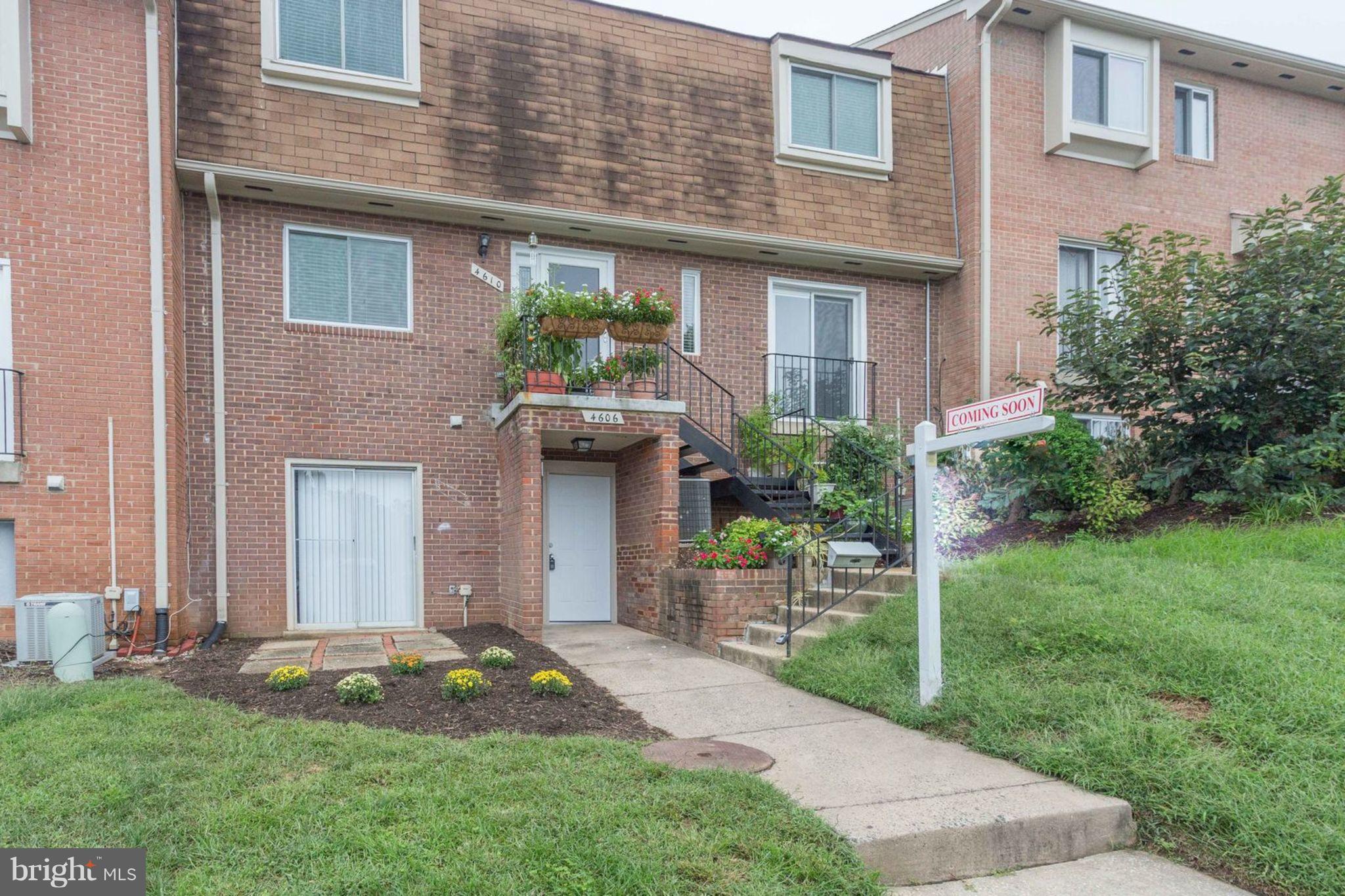 TERRACE TOWNE HOMES OF WOODLAWN - Residential