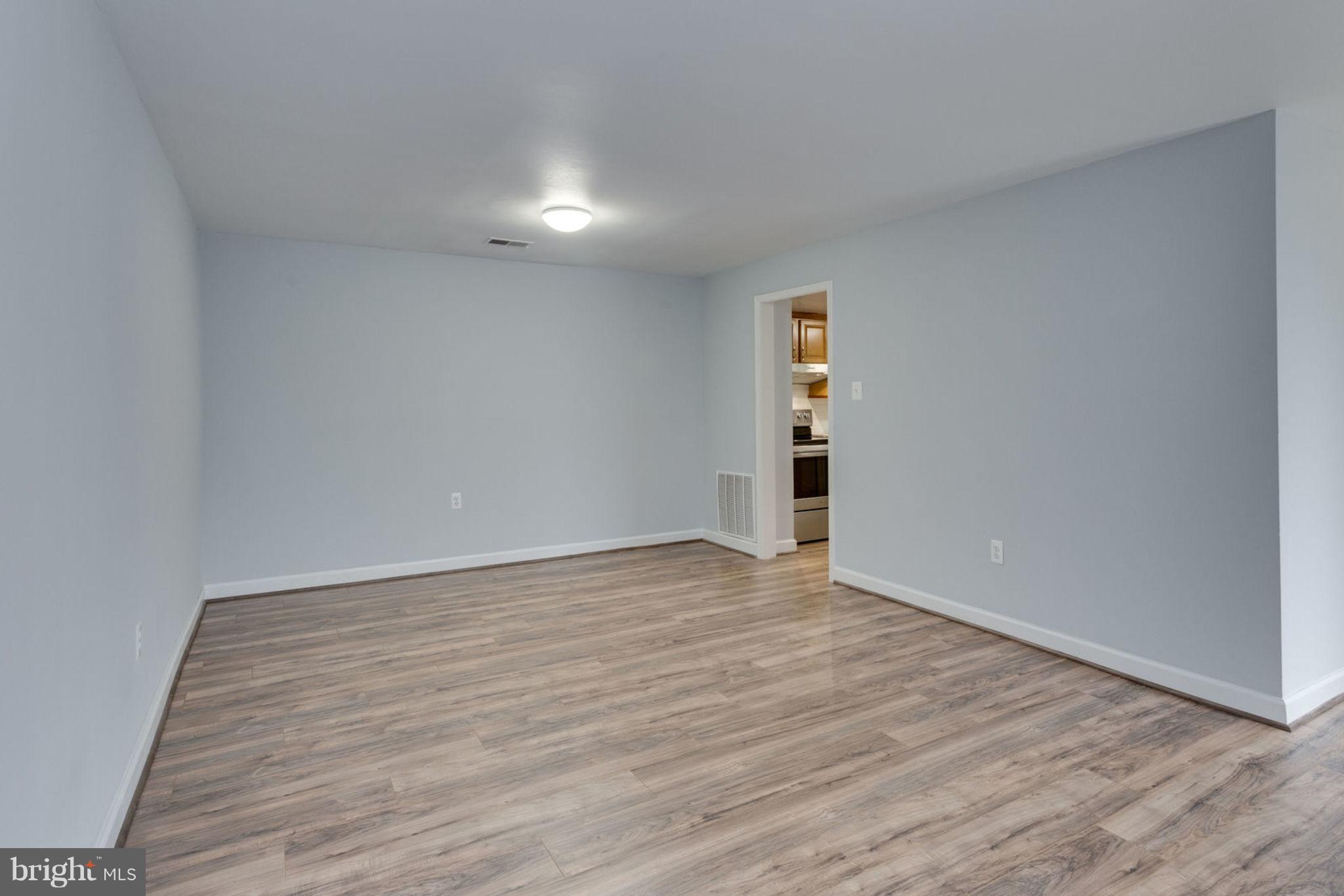 TERRACE TOWNE HOMES OF WOODLAWN - Residential