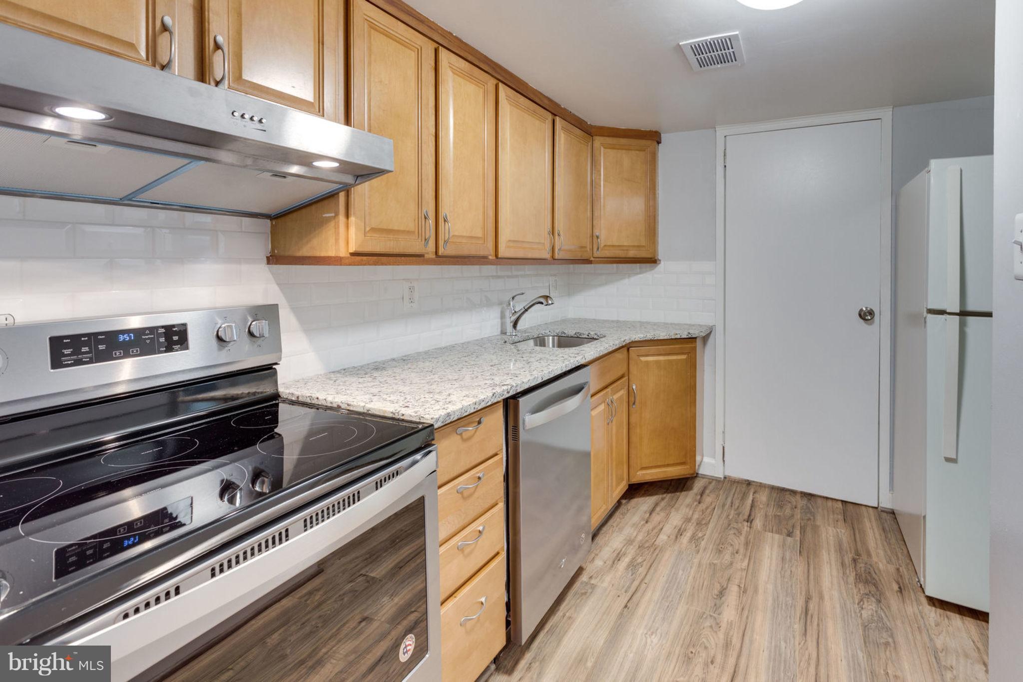 TERRACE TOWNE HOMES OF WOODLAWN - Residential