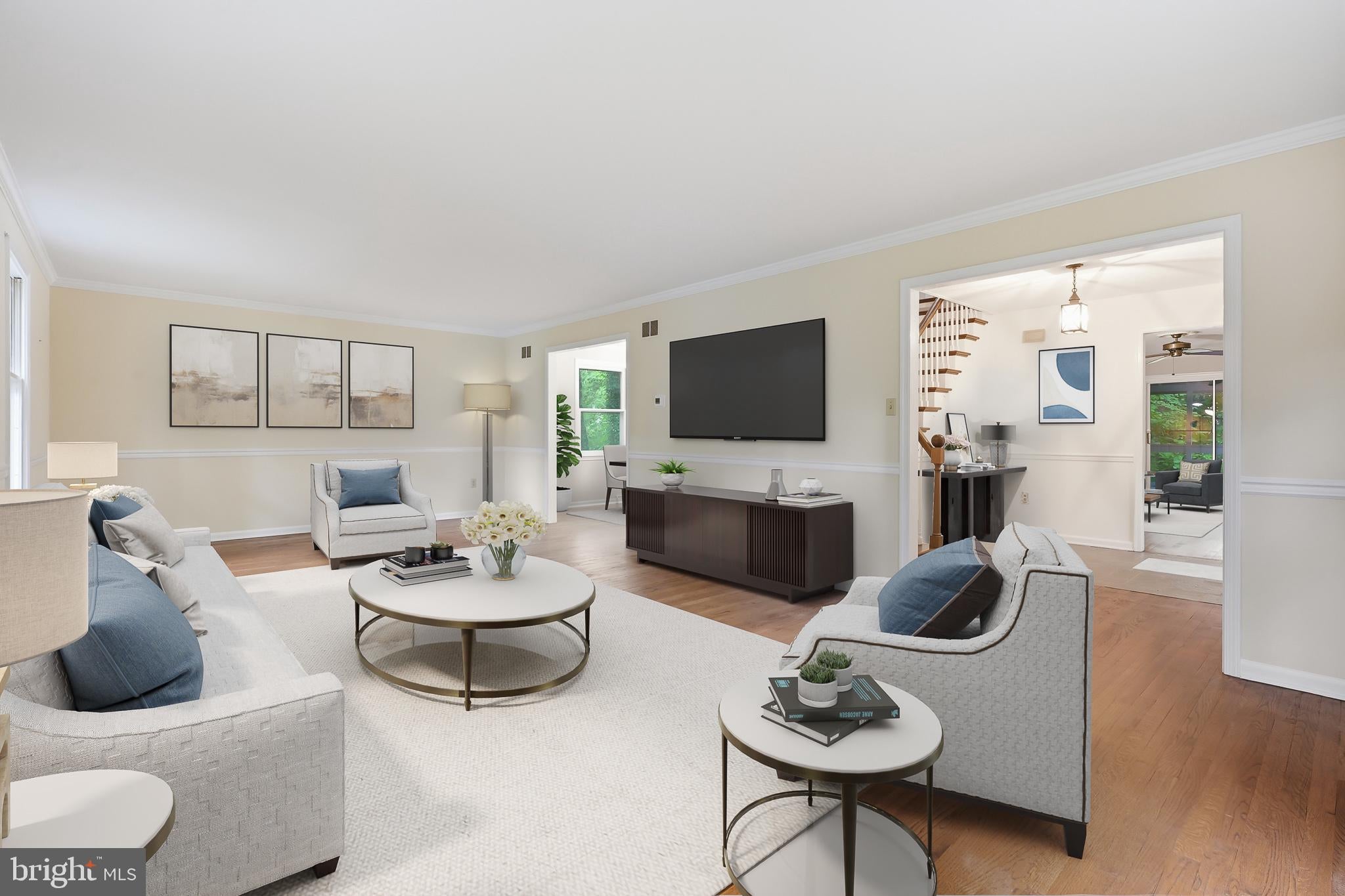 7 RIDON DRIVE
