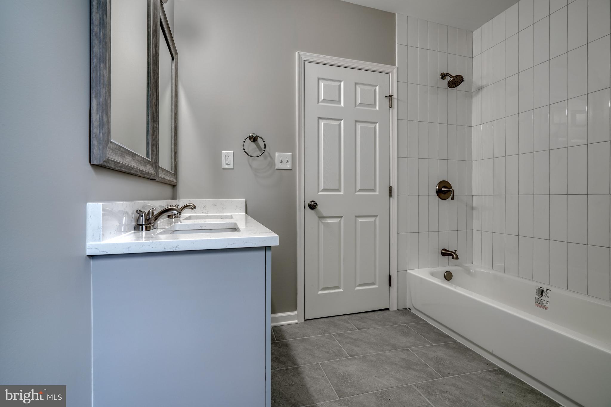 RIDGEWOOD - Residential