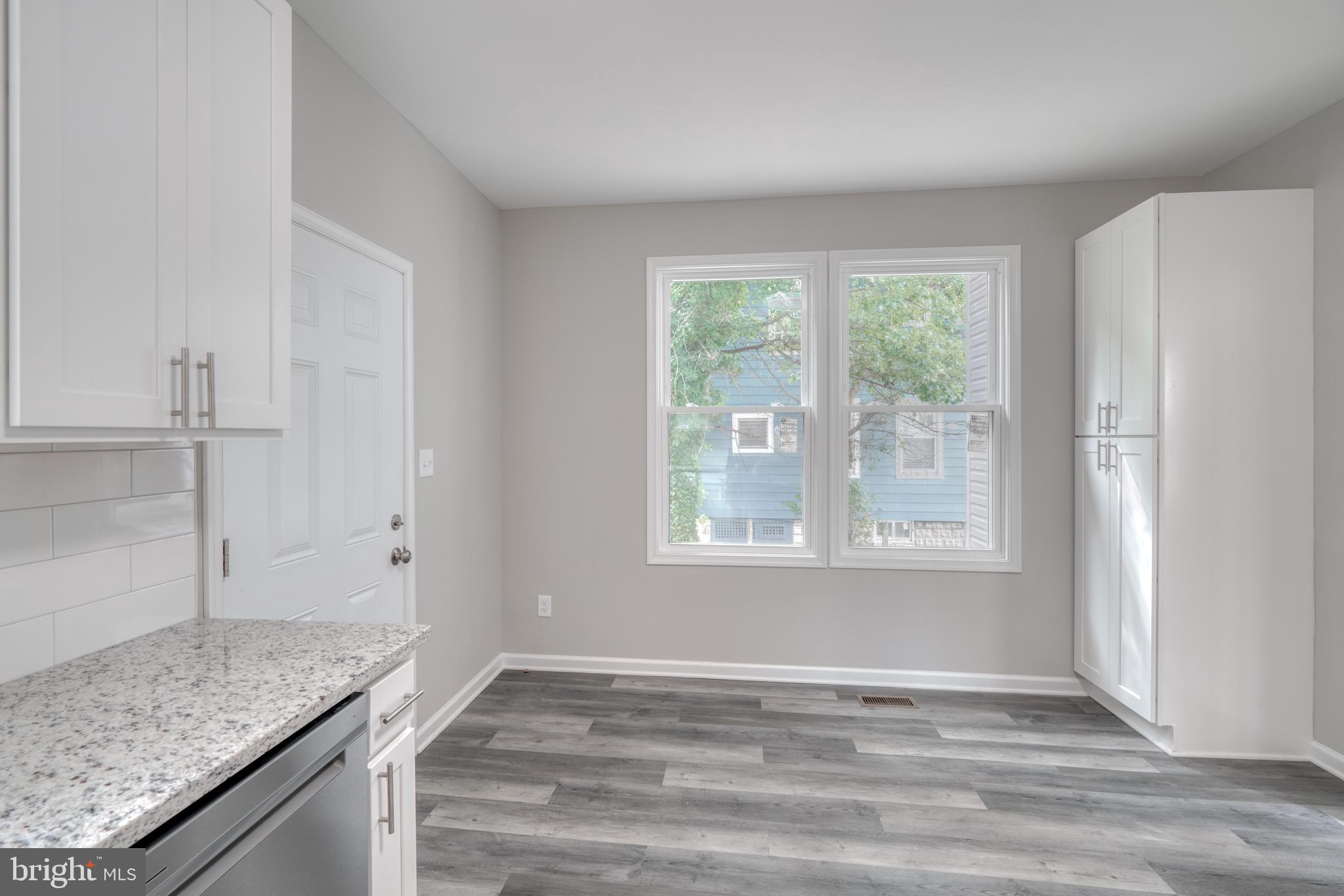 RIDGEWOOD - Residential