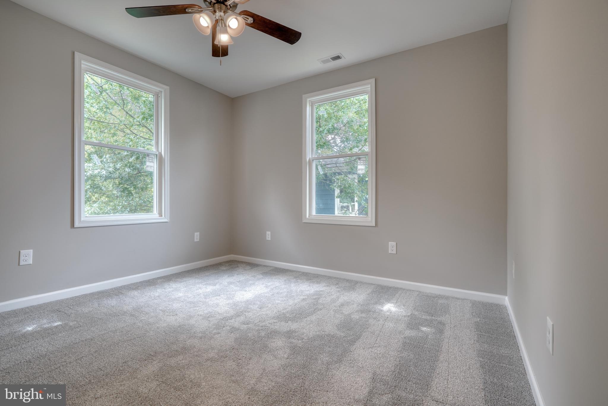 RIDGEWOOD - Residential