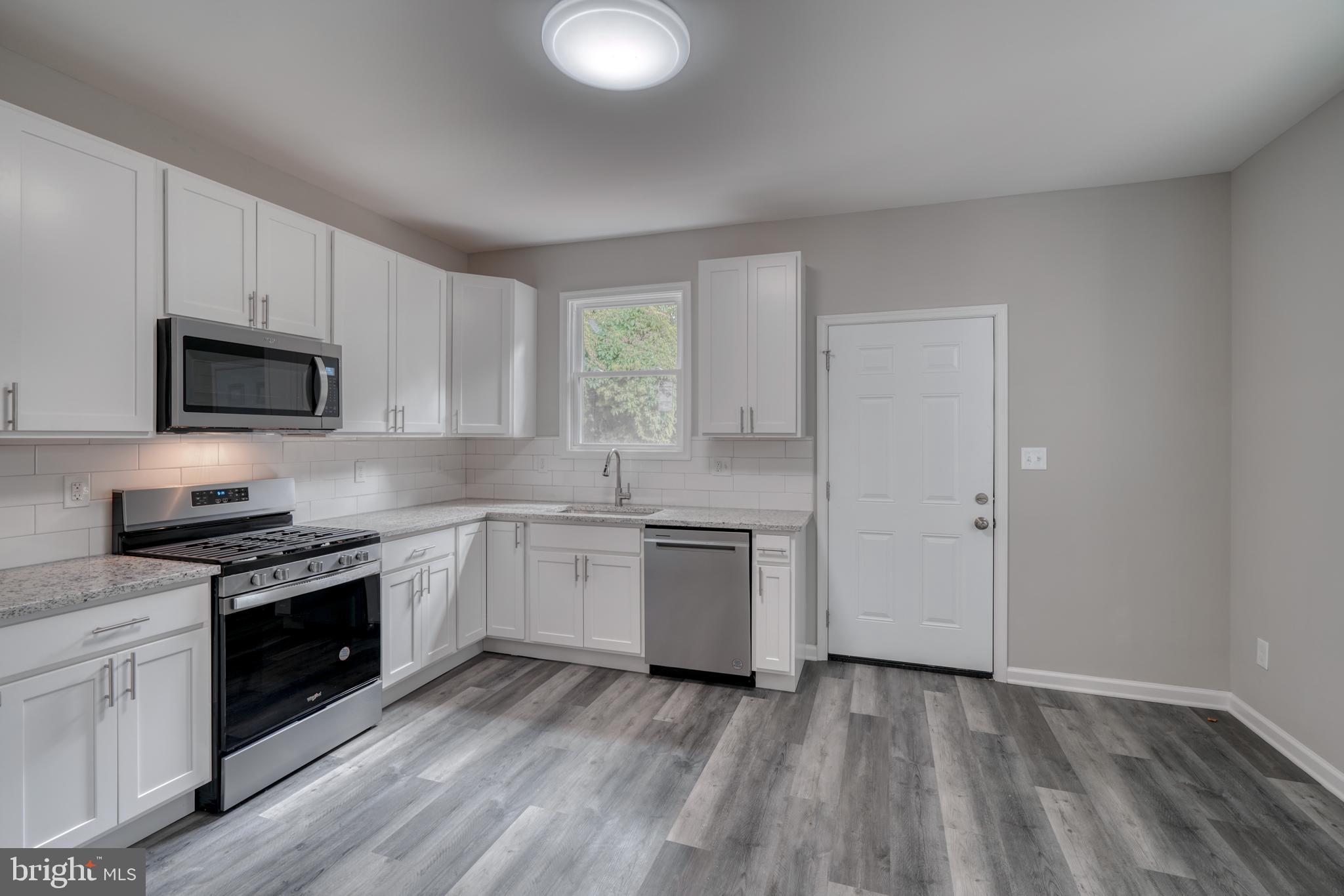 RIDGEWOOD - Residential