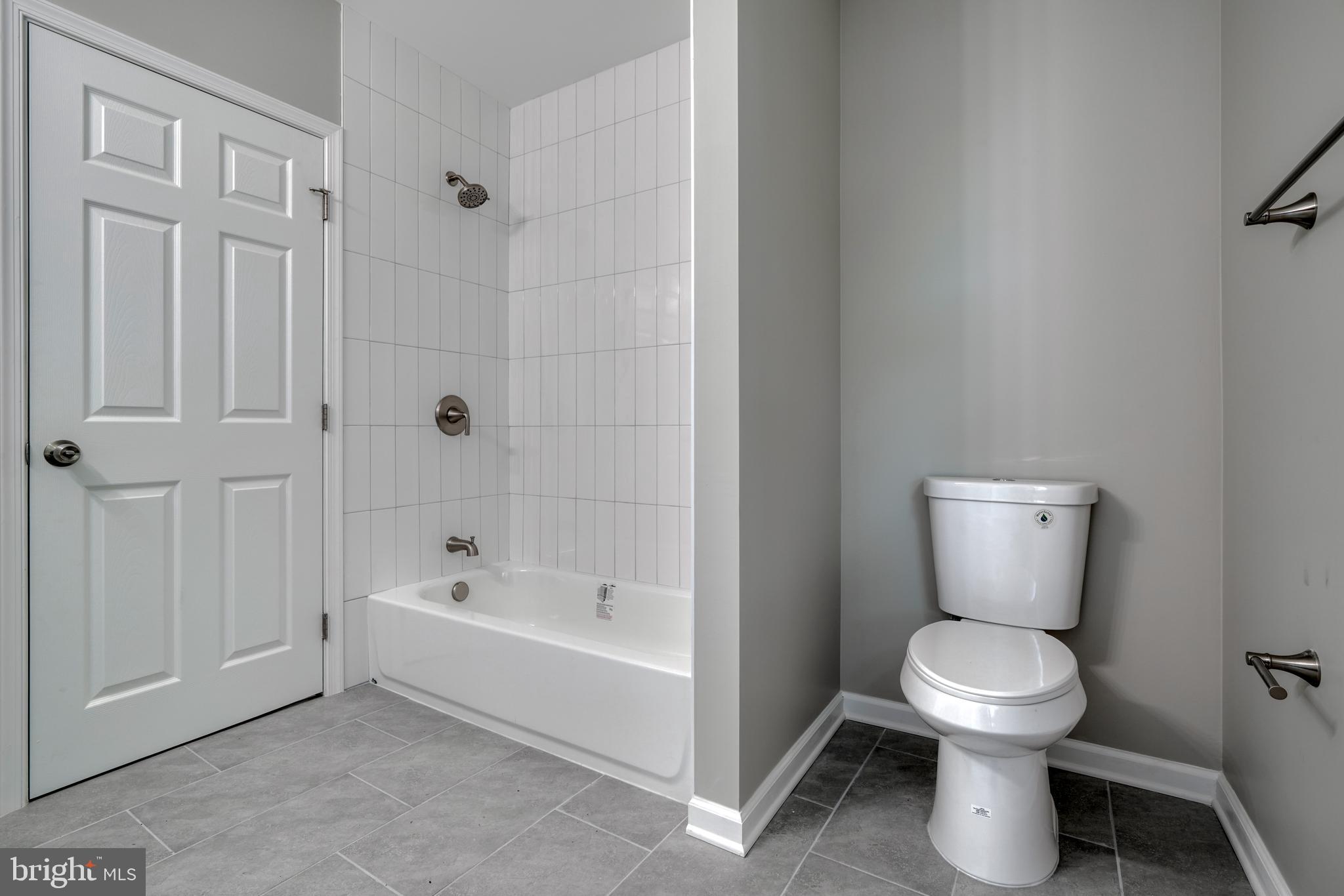 RIDGEWOOD - Residential