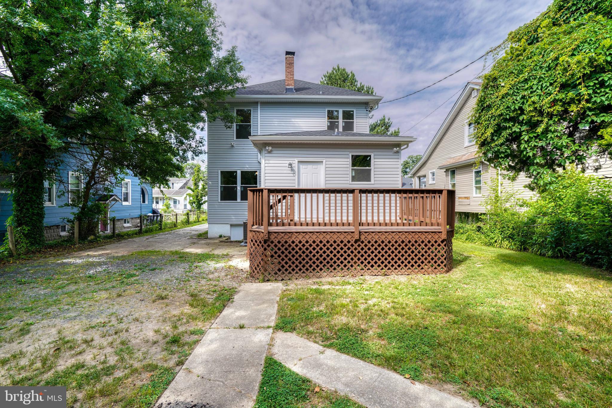 RIDGEWOOD - Residential