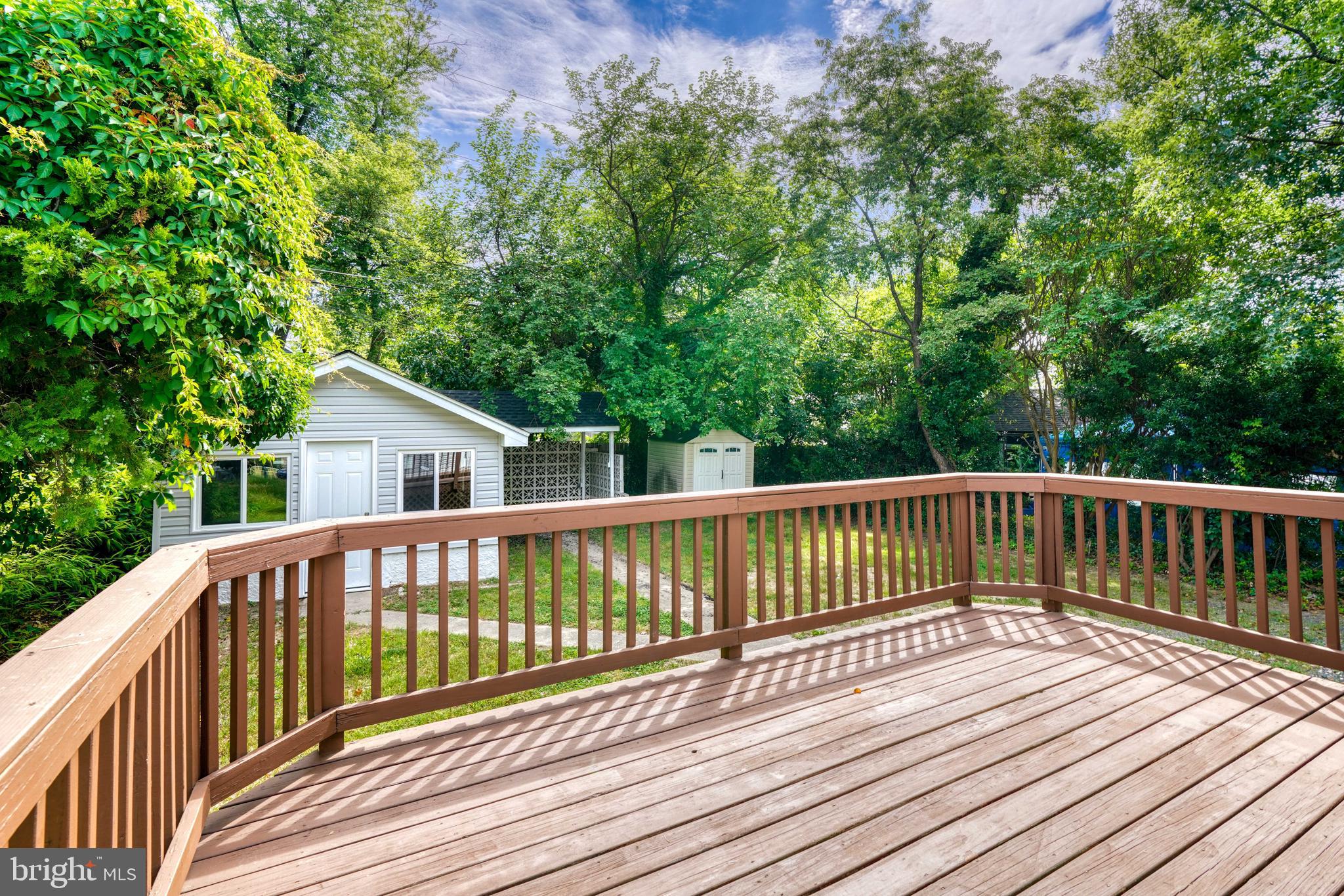 RIDGEWOOD - Residential