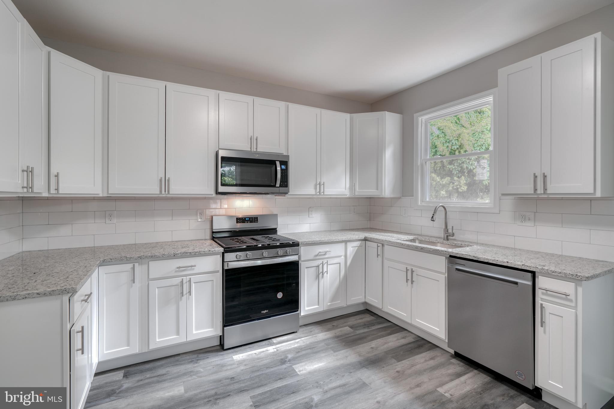 RIDGEWOOD - Residential