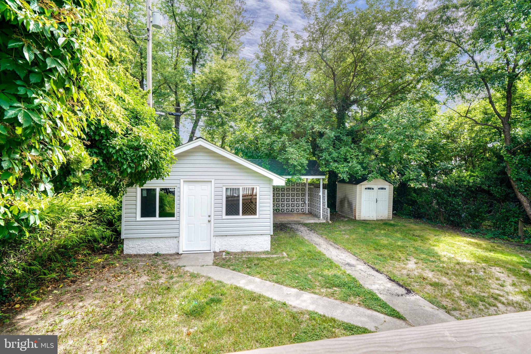 RIDGEWOOD - Residential