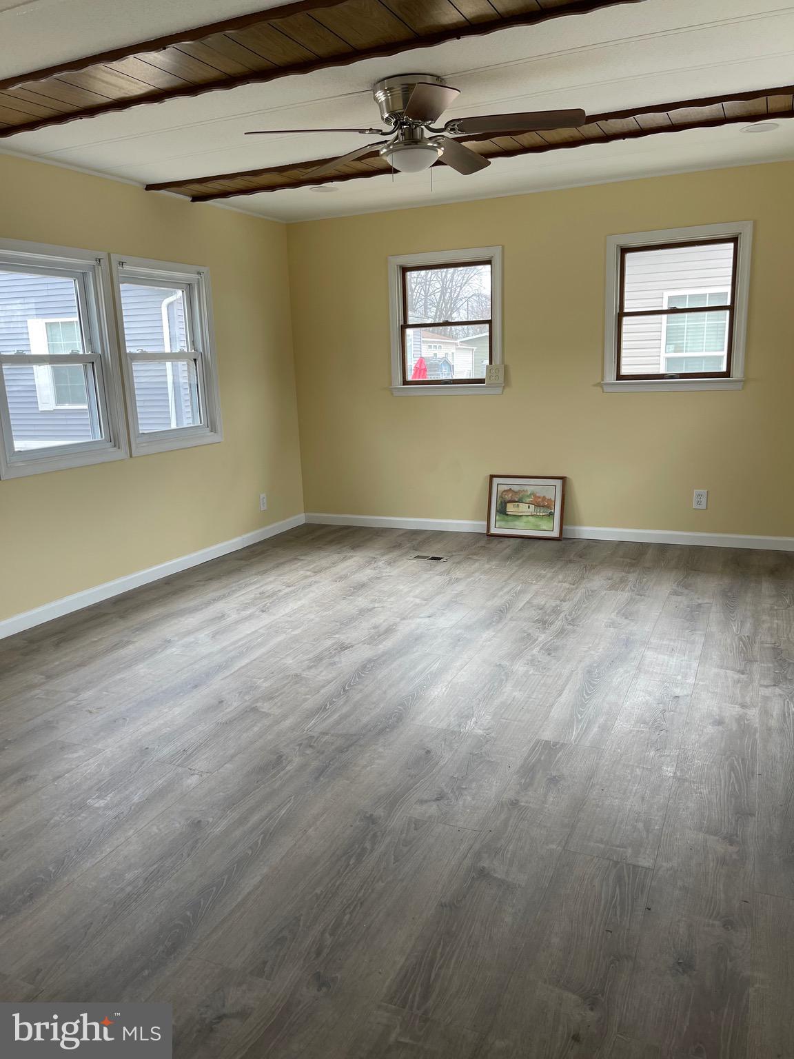 PENN VALLEY MHP - Residential