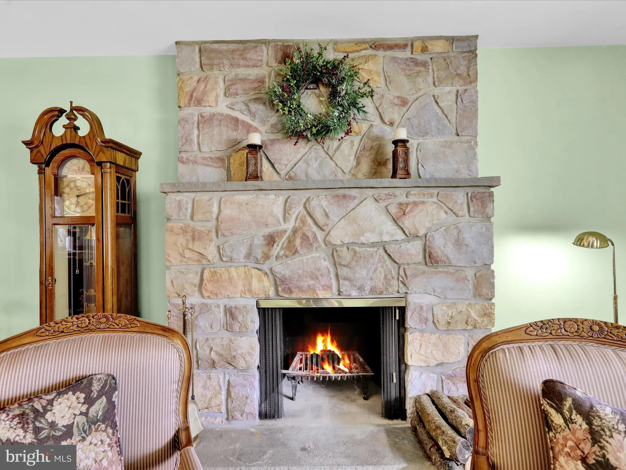 Reading, Pennsylvania 19606, United States, 2 Bedrooms Bedrooms, ,2 BathroomsBathrooms,Residential,Pending,206182