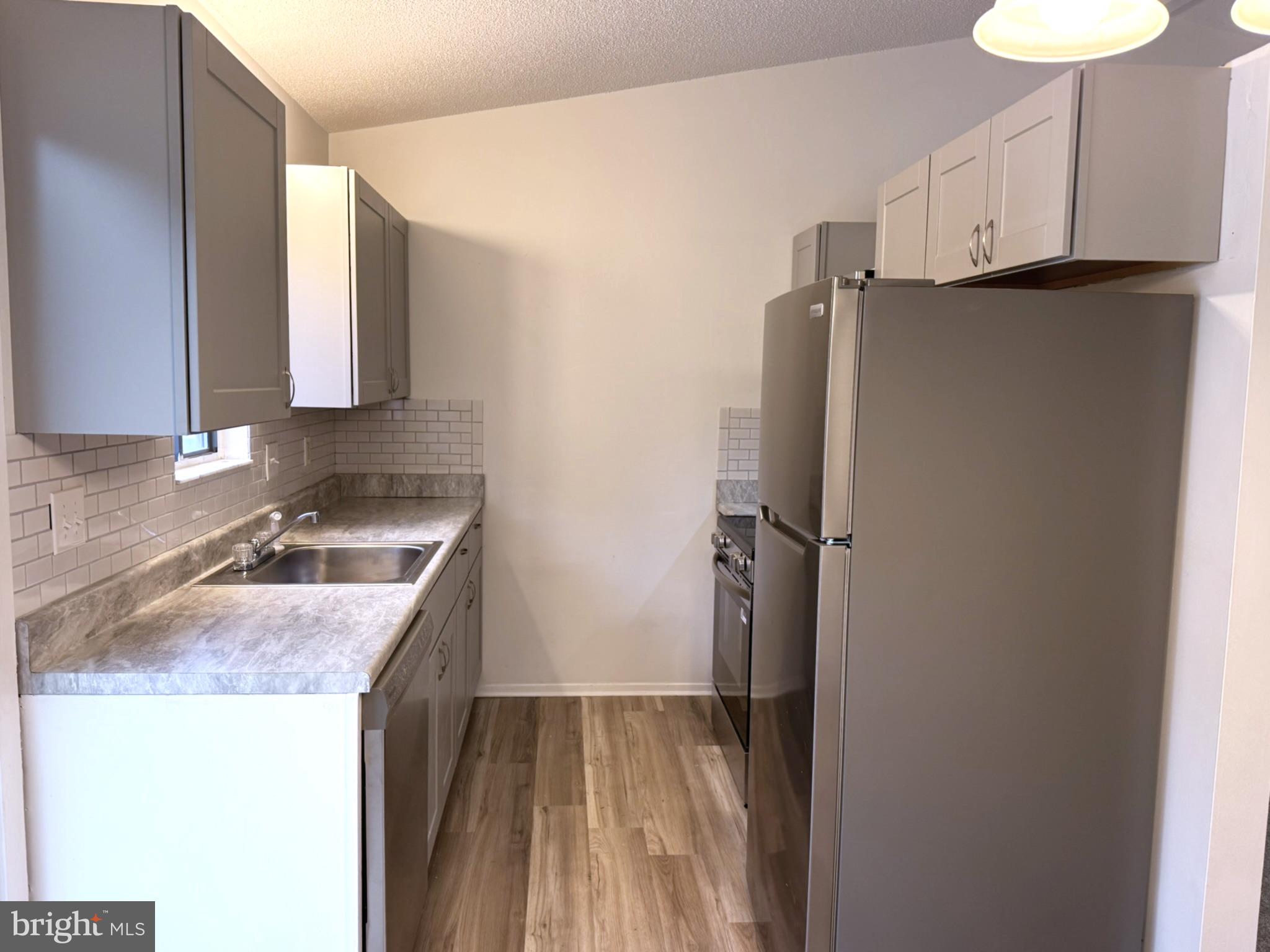 GREEN-MOR VILLAGE - Residential