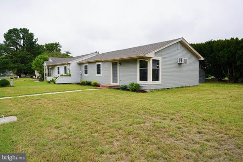 915 GREEN MOR AVENUE SALISBURY MD 21804