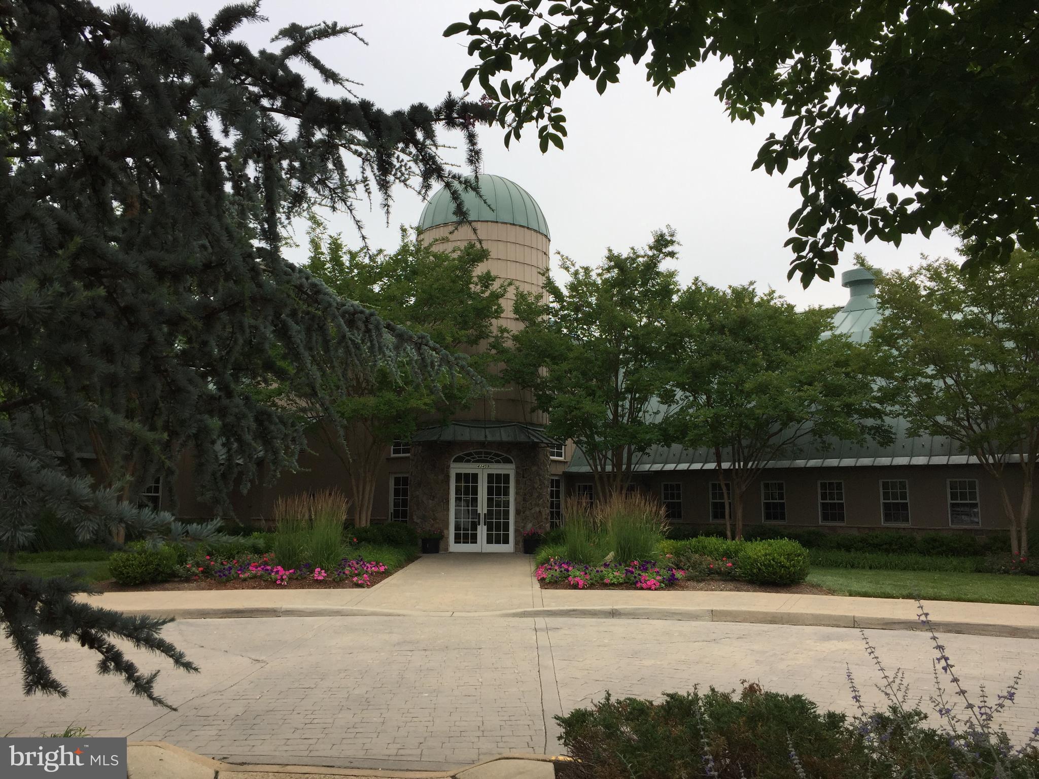 LANSDOWNE ON THE POTOMAC - Residential Lease