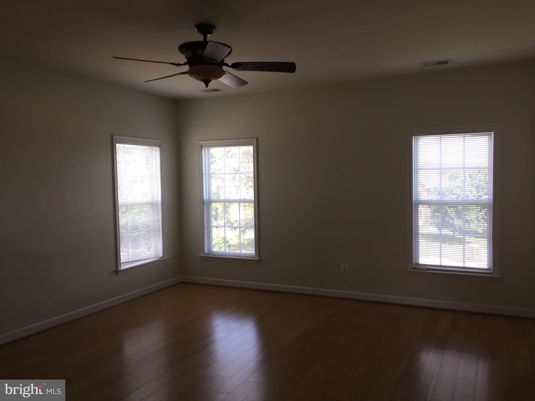 LANSDOWNE ON THE POTOMAC - Residential Lease