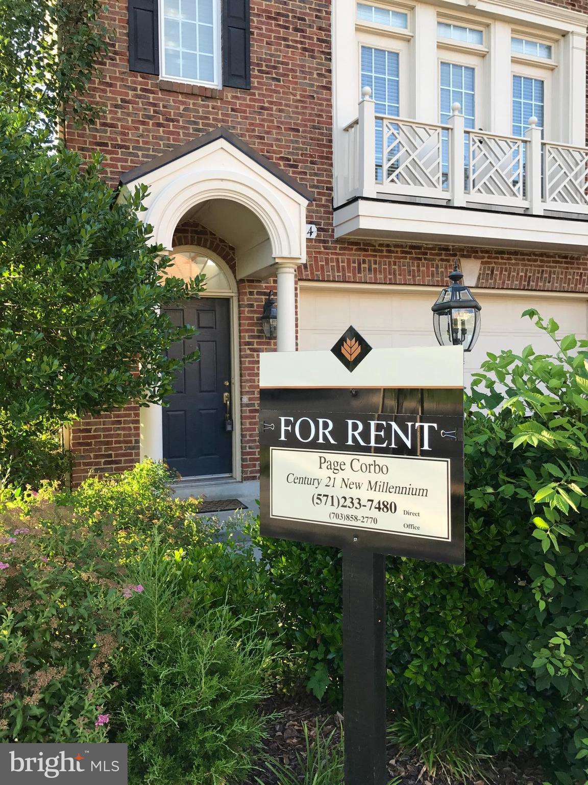 LANSDOWNE ON THE POTOMAC - Residential Lease